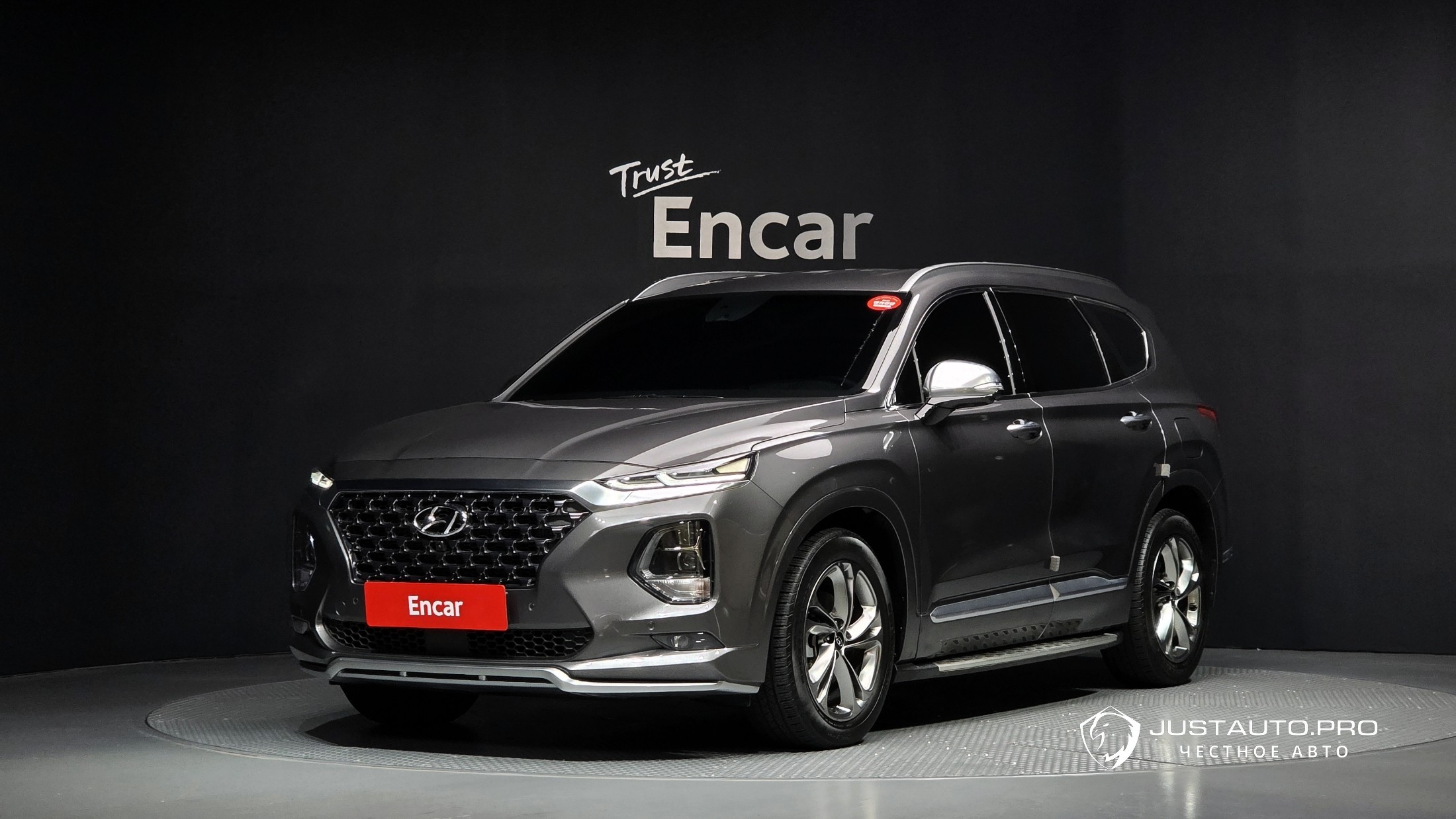 Автомобиль Hyundai Santafe