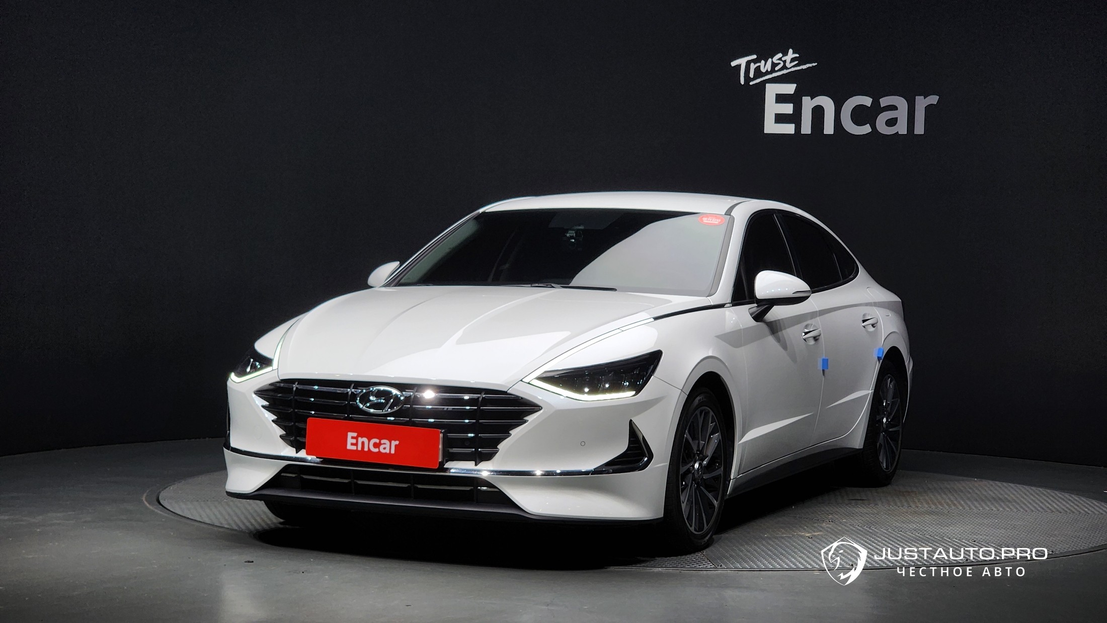 Автомобиль Hyundai Sonata
