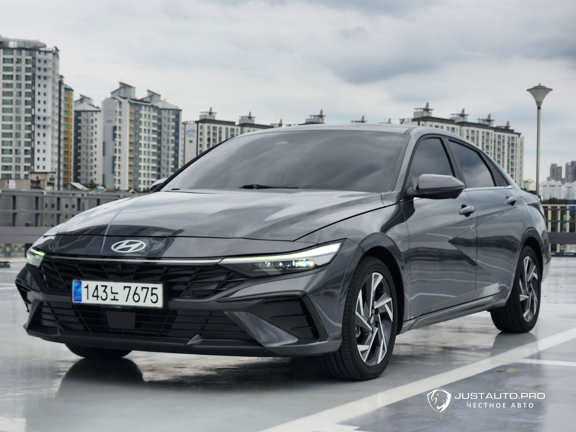 Автомобиль Hyundai AVANTE