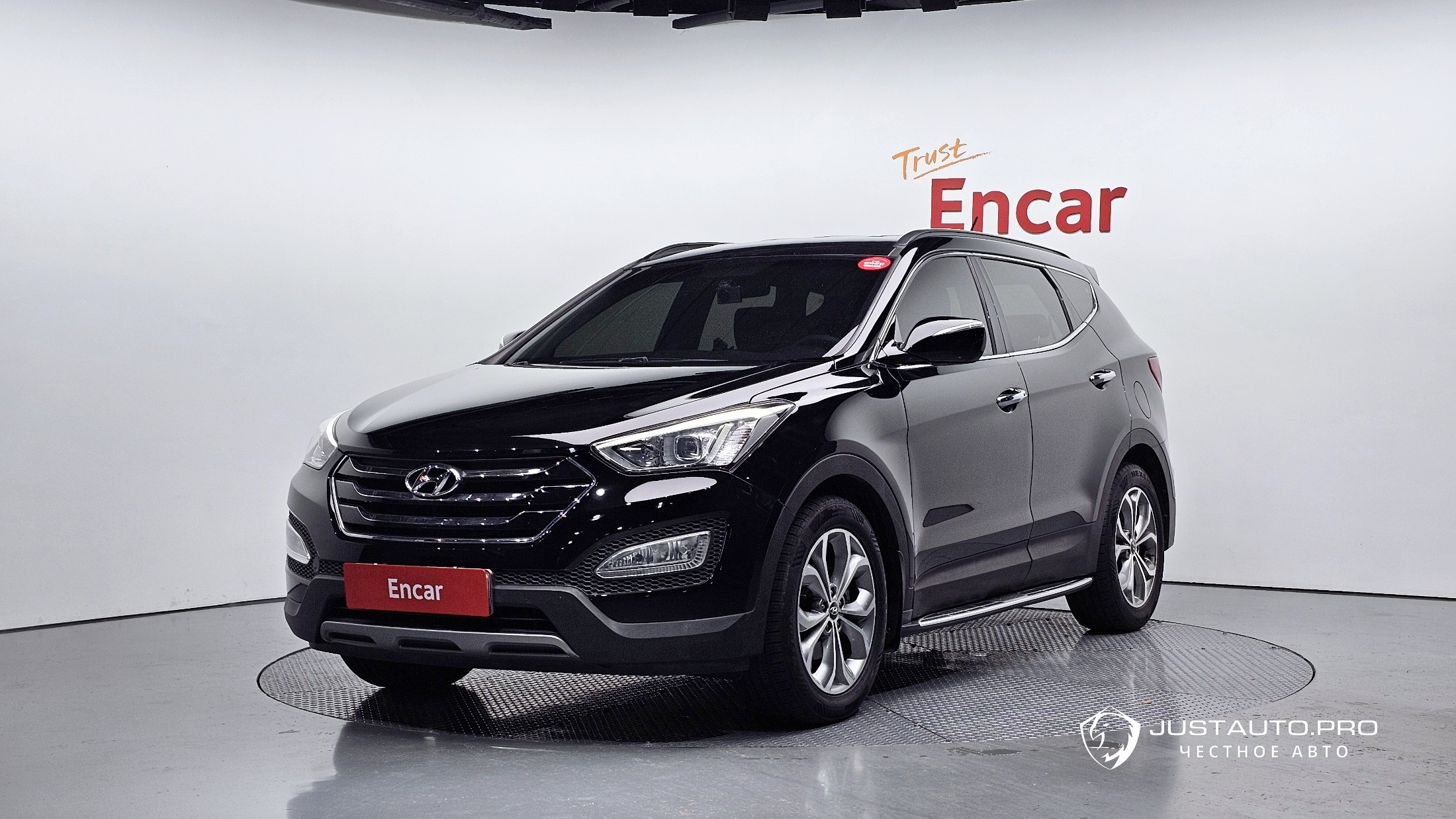 Автомобиль Hyundai Santafe