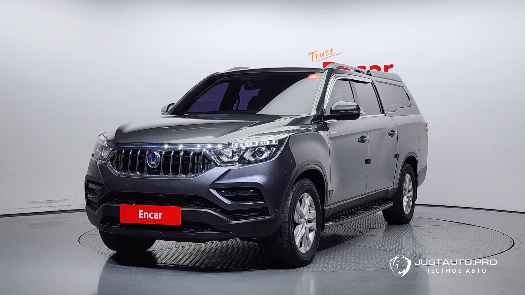 Автомобиль KG_Mobility_Ssangyong Rexton