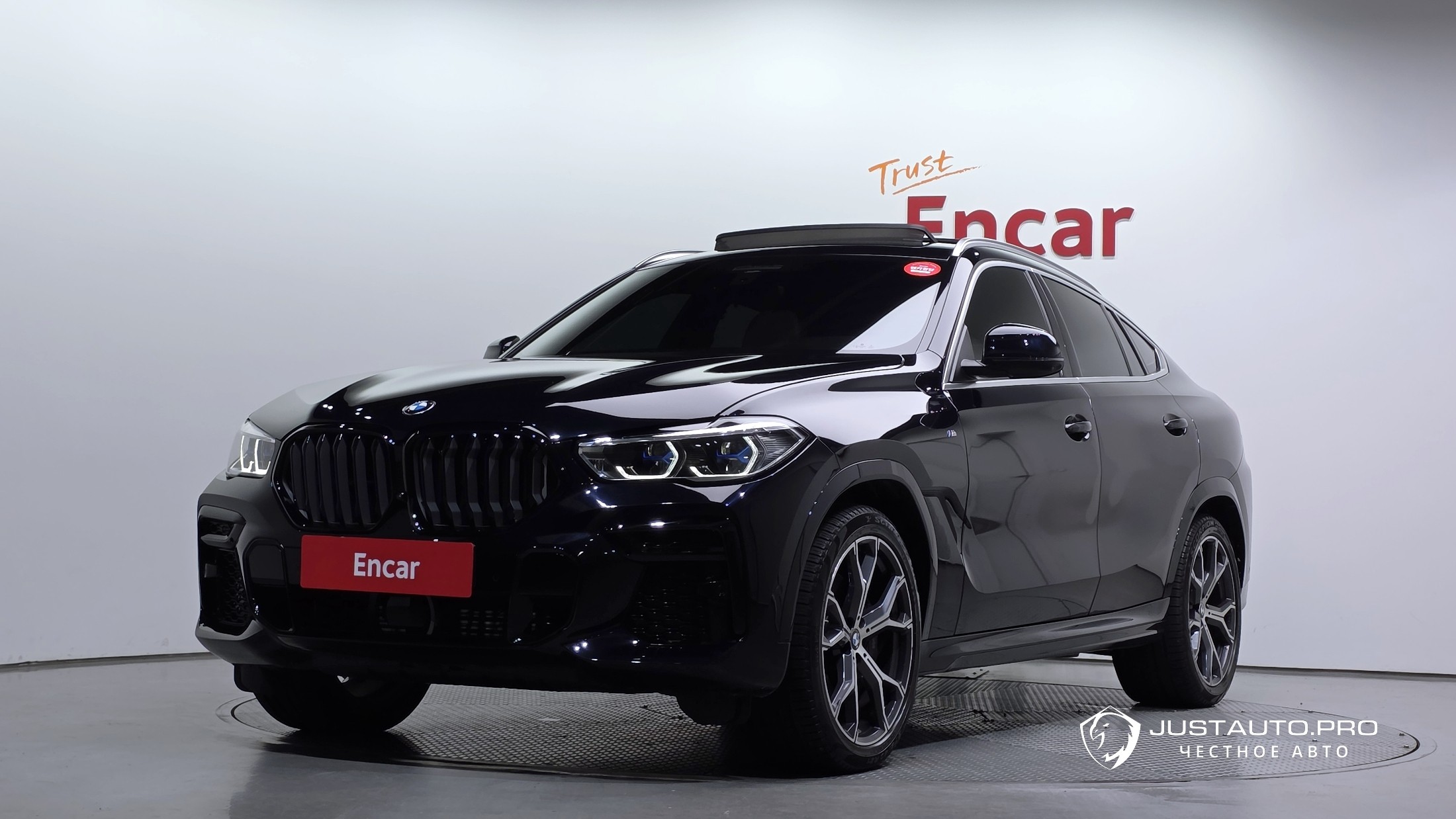 Автомобиль BMW X6