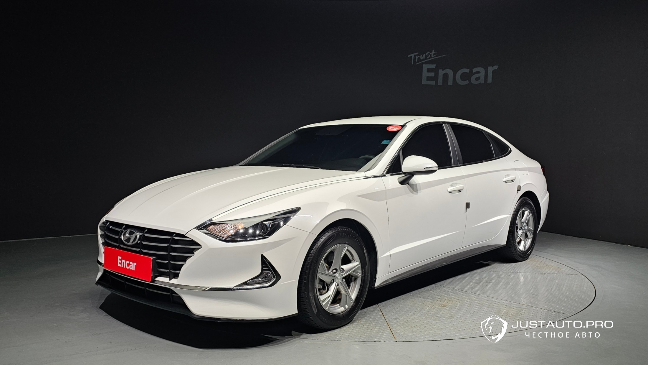 Автомобиль Hyundai Sonata