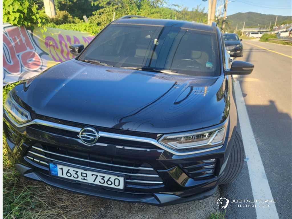 Автомобиль KG_Mobility_Ssangyong KORANDO