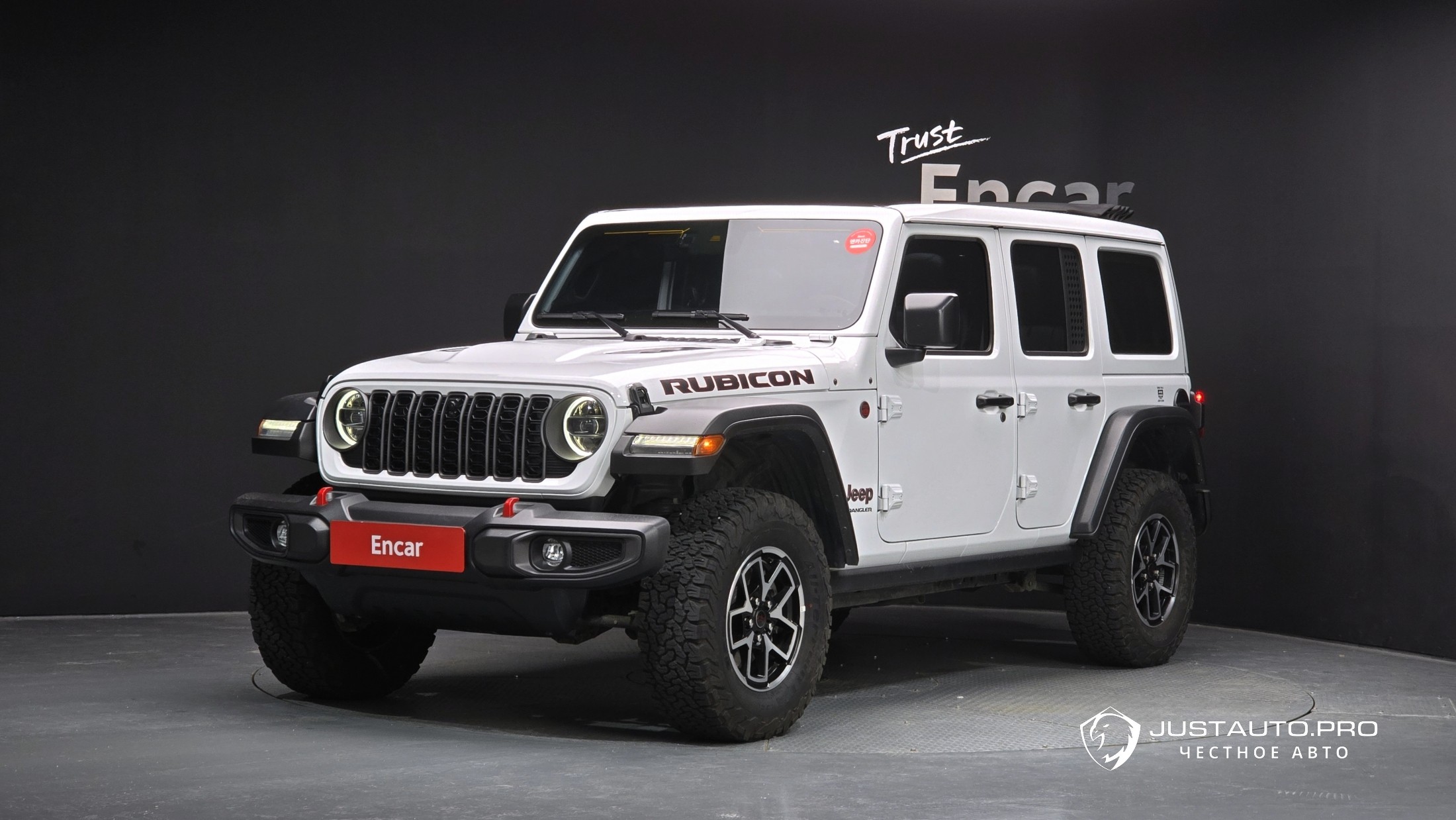 Автомобиль Jeep Wrangler