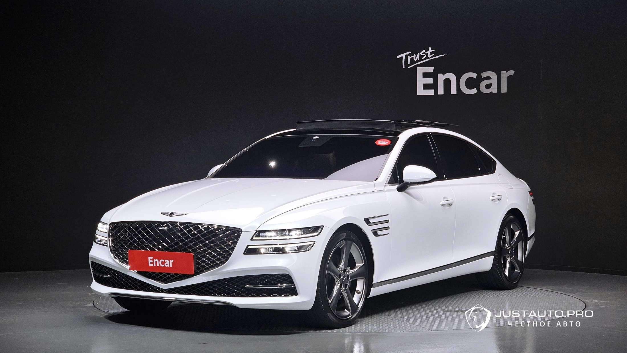 Автомобиль Genesis G80