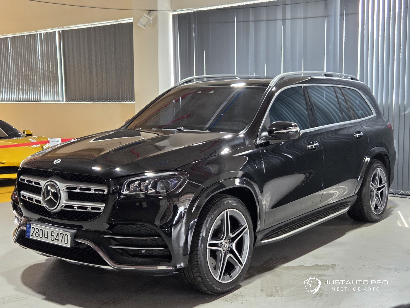 Автомобиль Mercedes-Benz GLS-Class