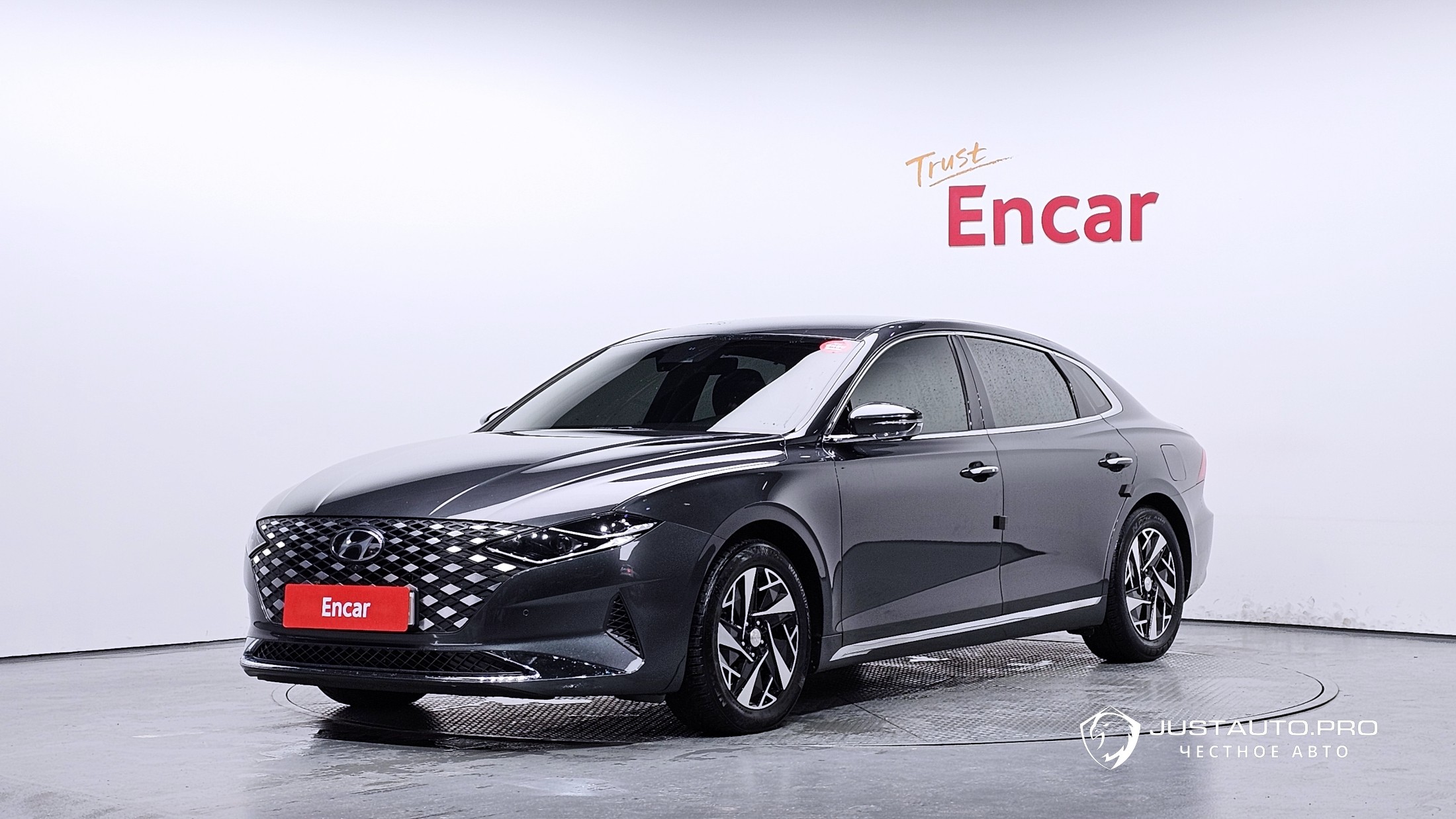 Автомобиль Hyundai Grandeur