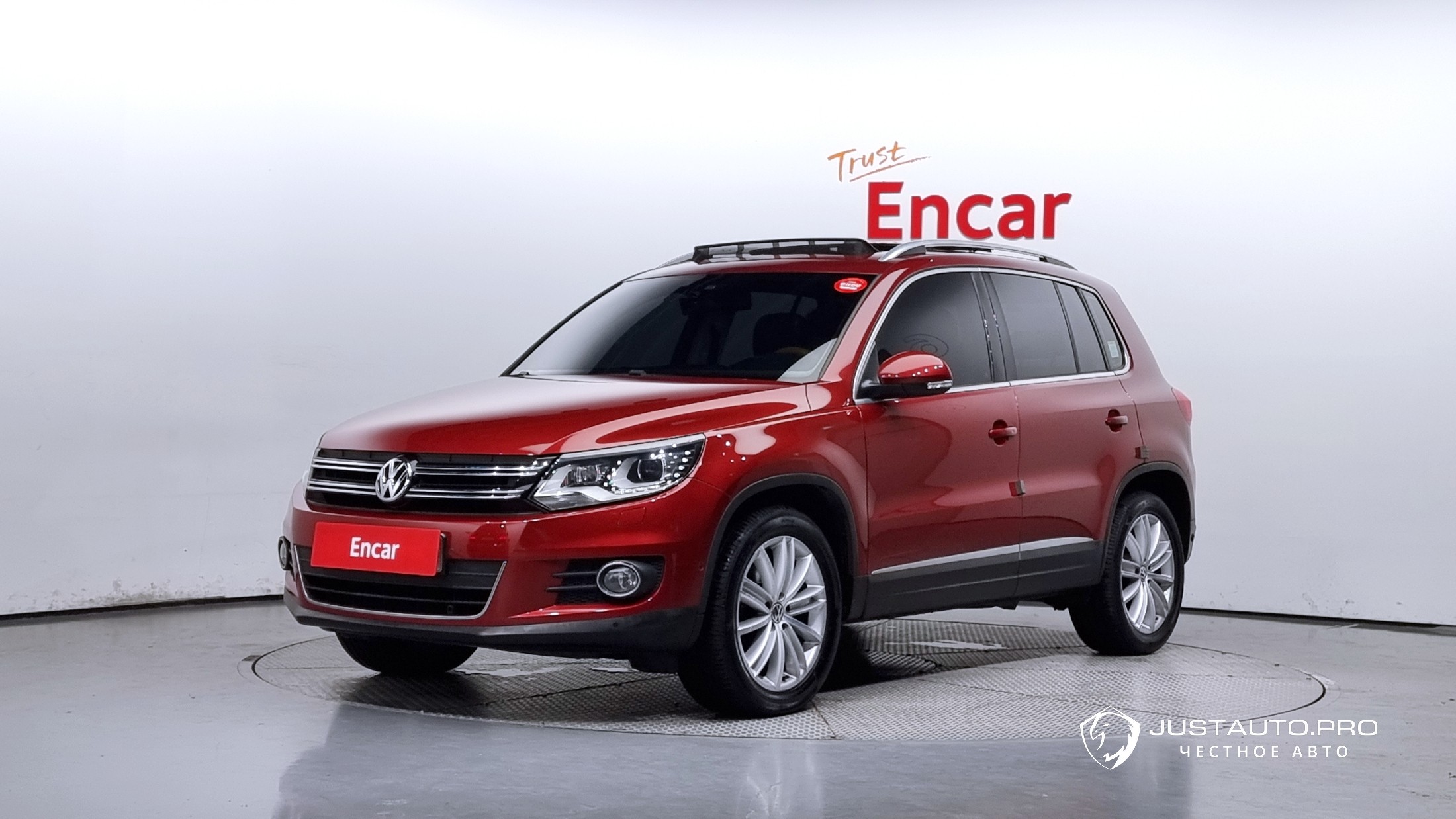 Автомобиль Volkswagen Tiguan