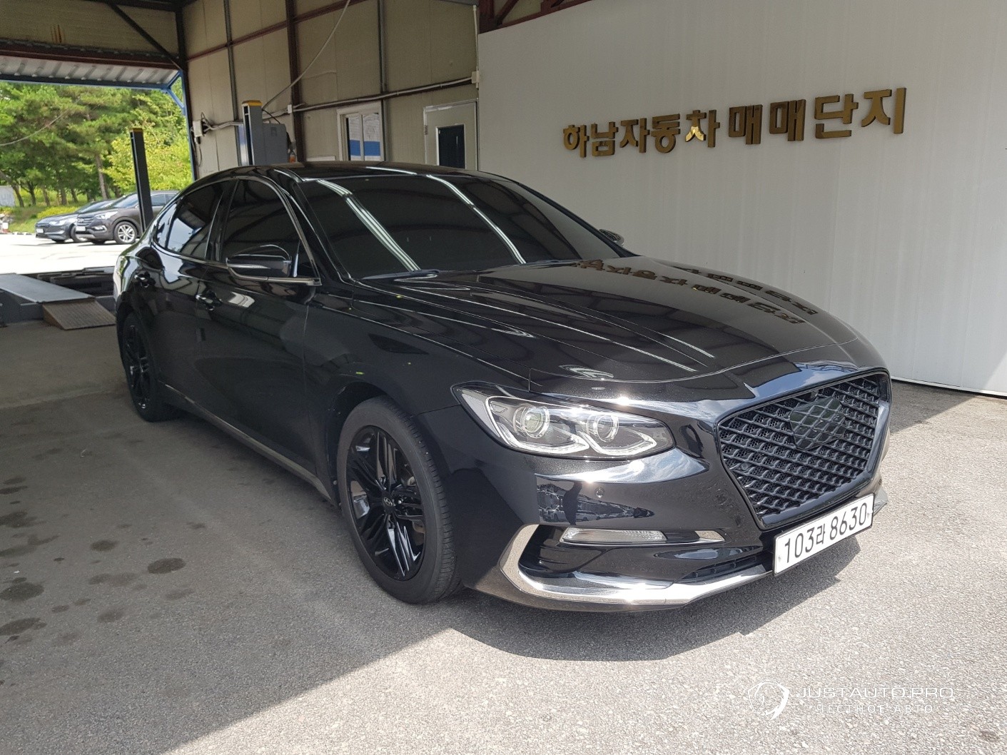 Автомобиль Hyundai Grandeur
