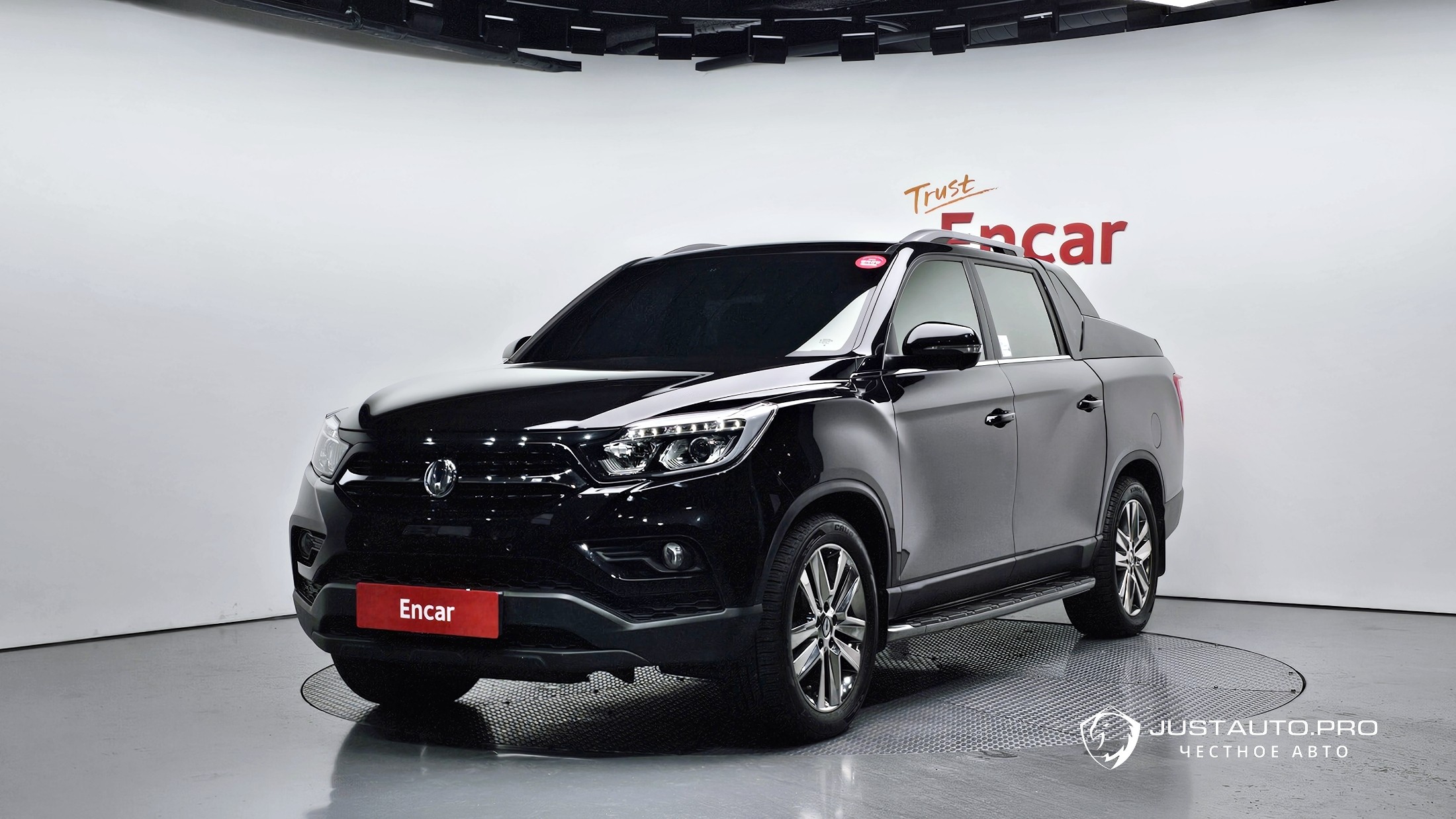 Автомобиль KG_Mobility_Ssangyong Rexton