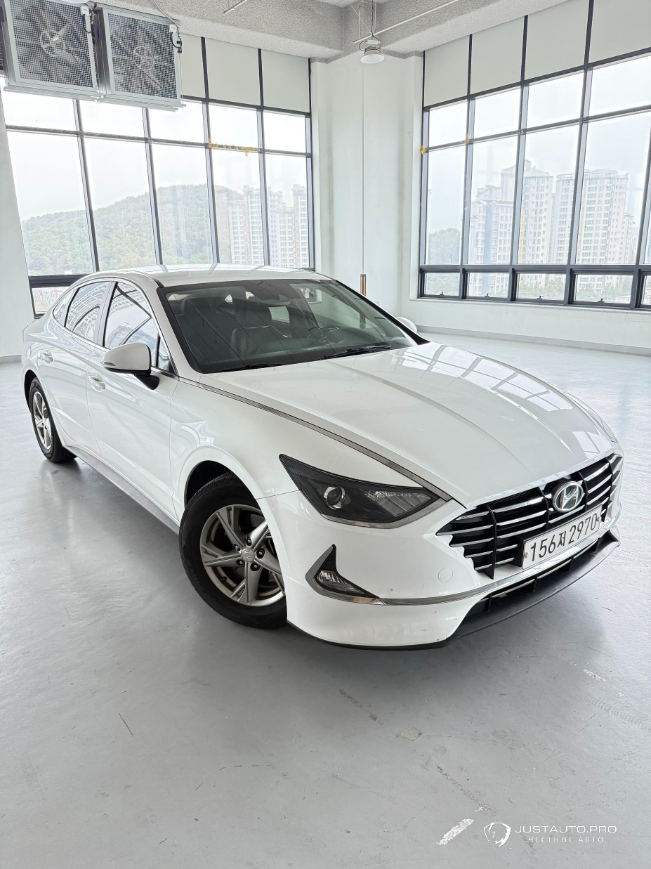Автомобиль Hyundai Sonata