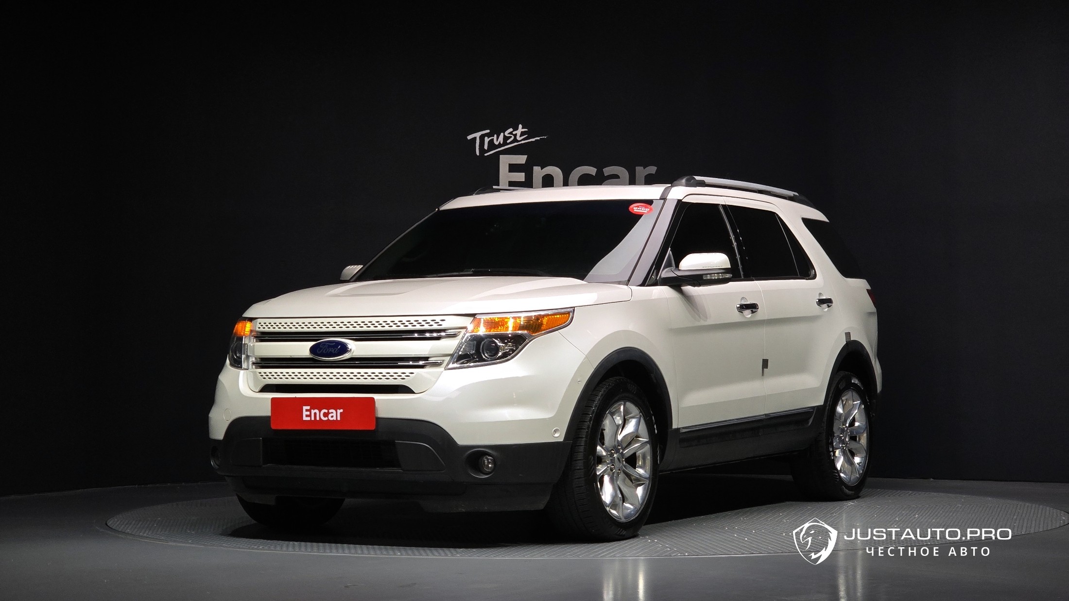 Автомобиль Ford Explorer