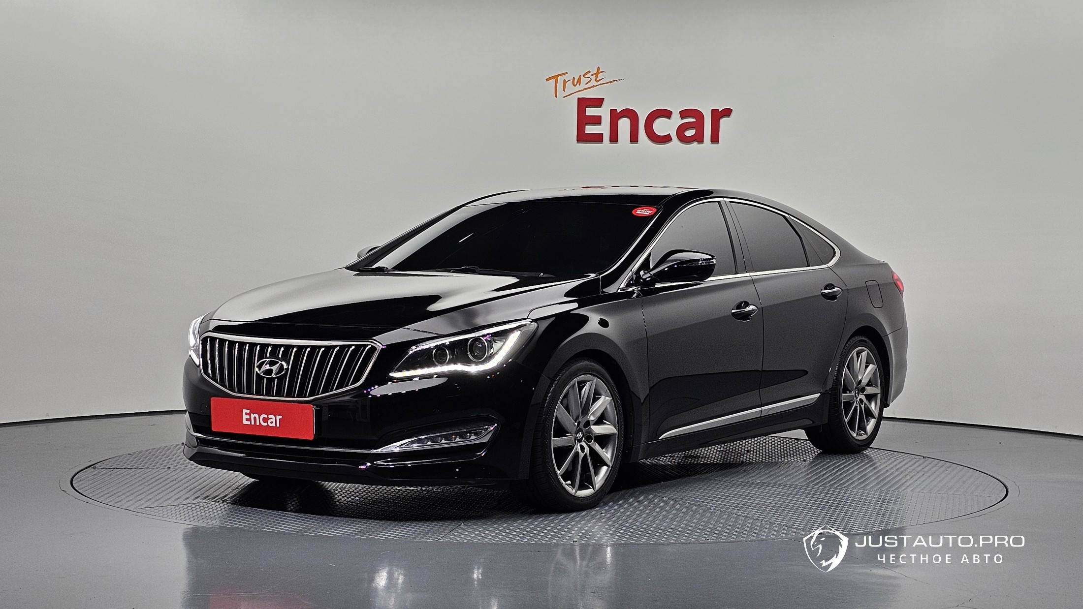 Автомобиль Hyundai Aslan