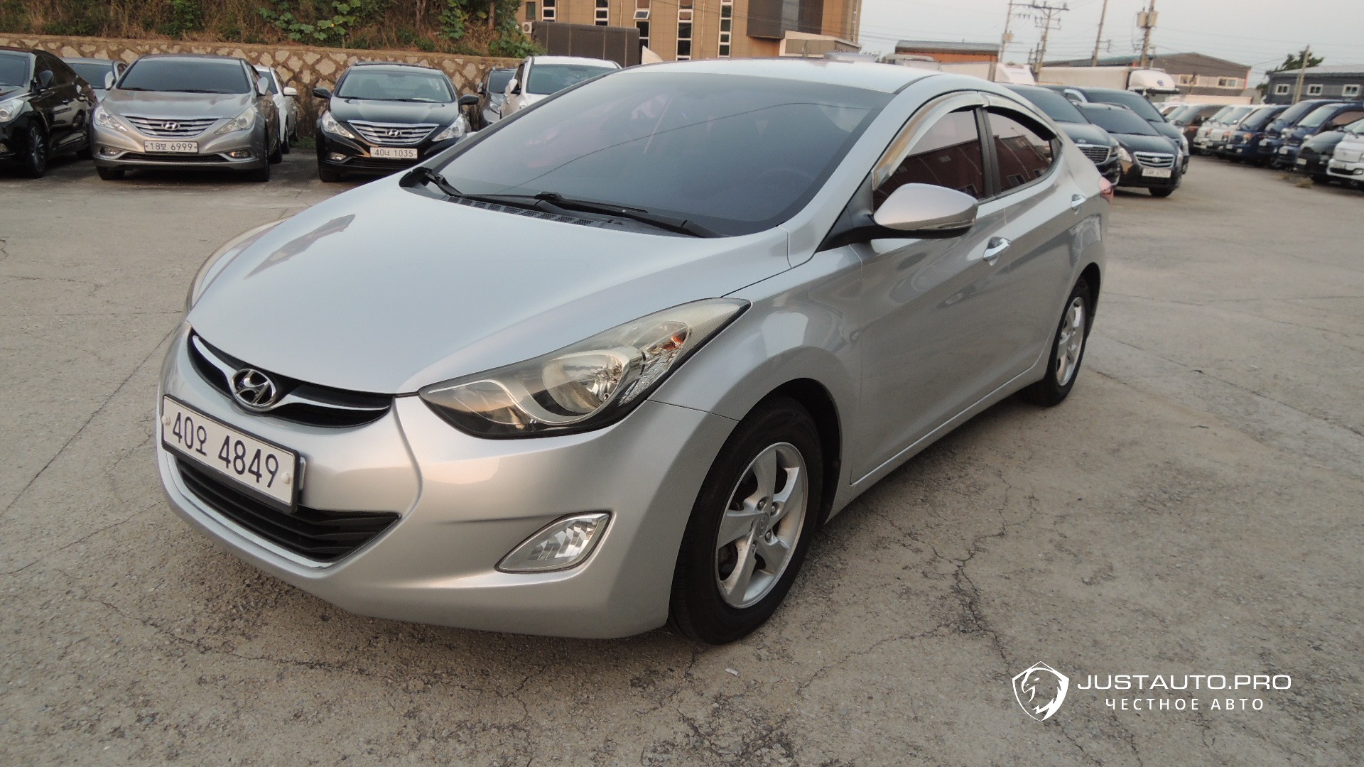 Автомобиль Hyundai AVANTE