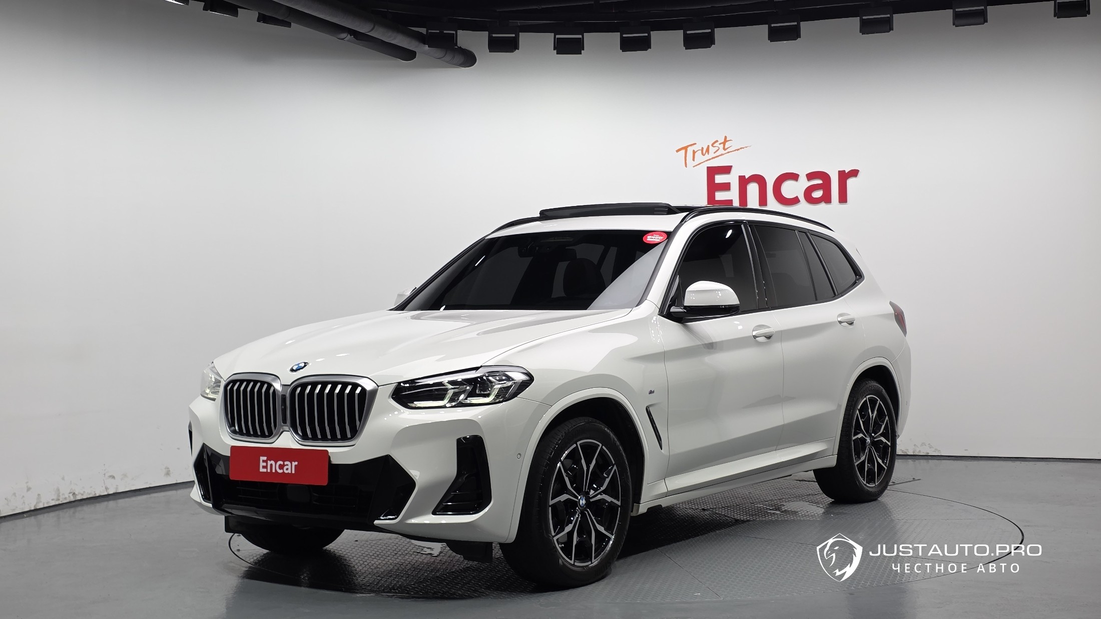 Автомобиль BMW X3