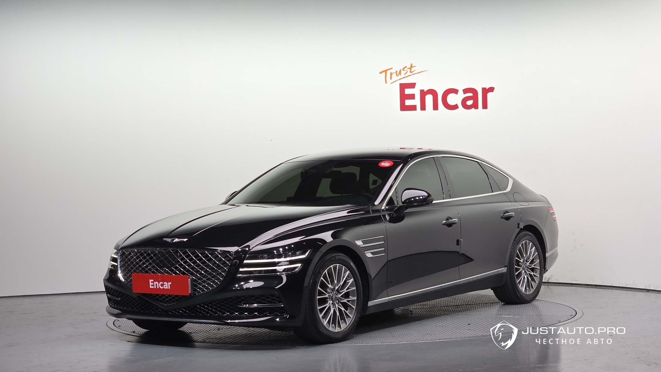 Автомобиль Genesis G80