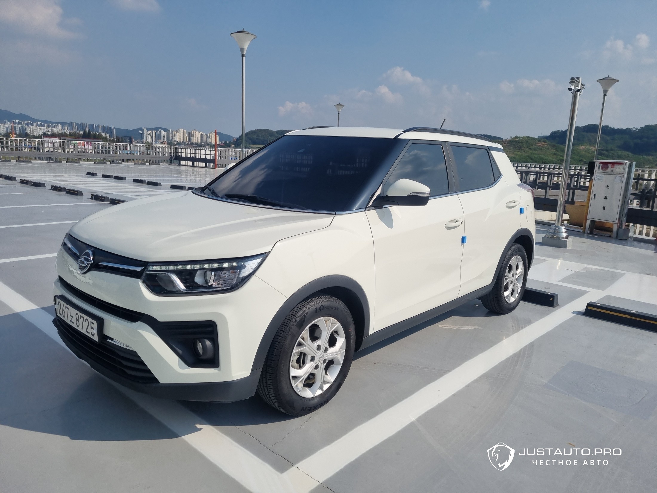 Автомобиль KG_Mobility_Ssangyong TIBOLI
