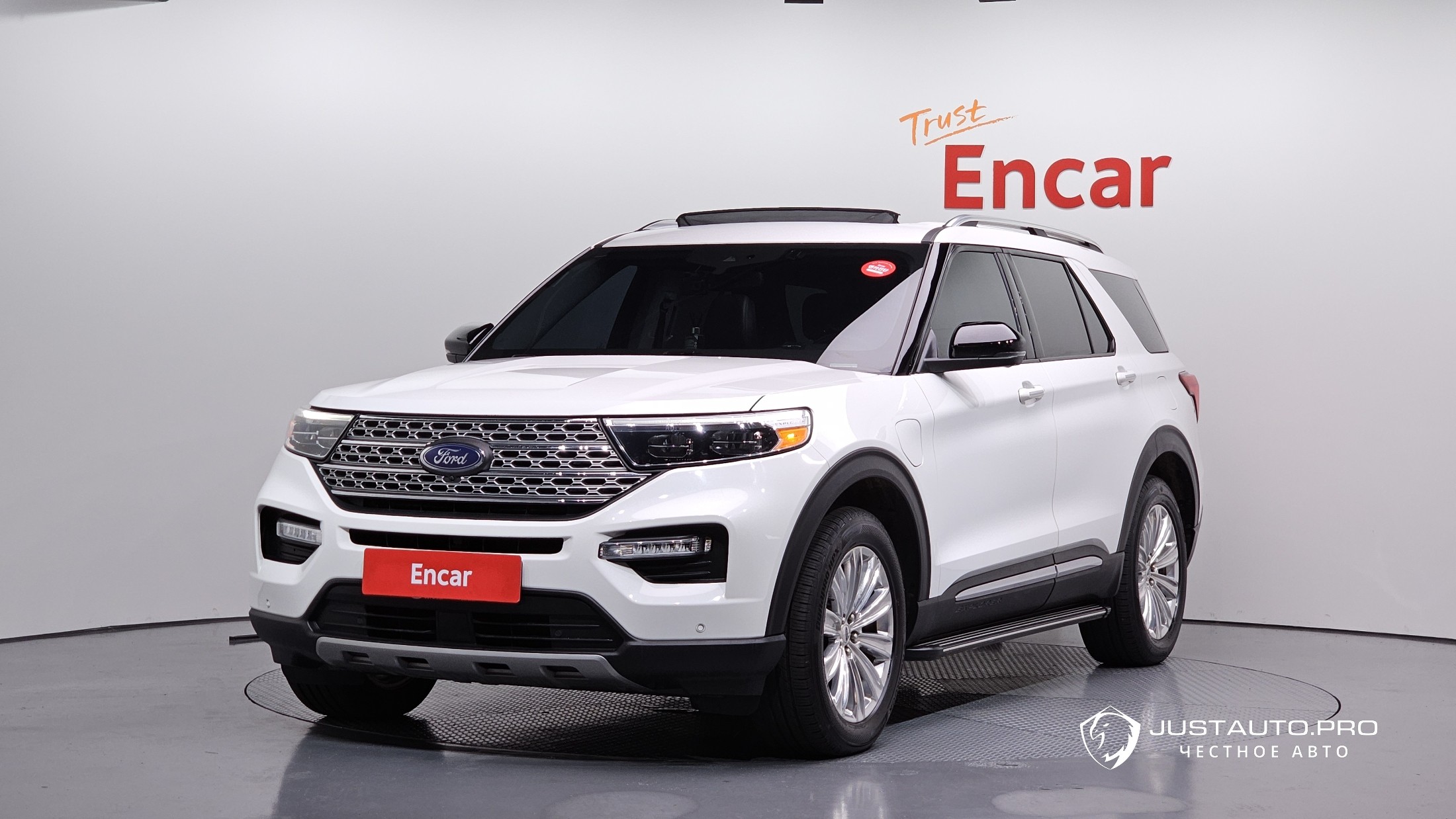 Автомобиль Ford Explorer