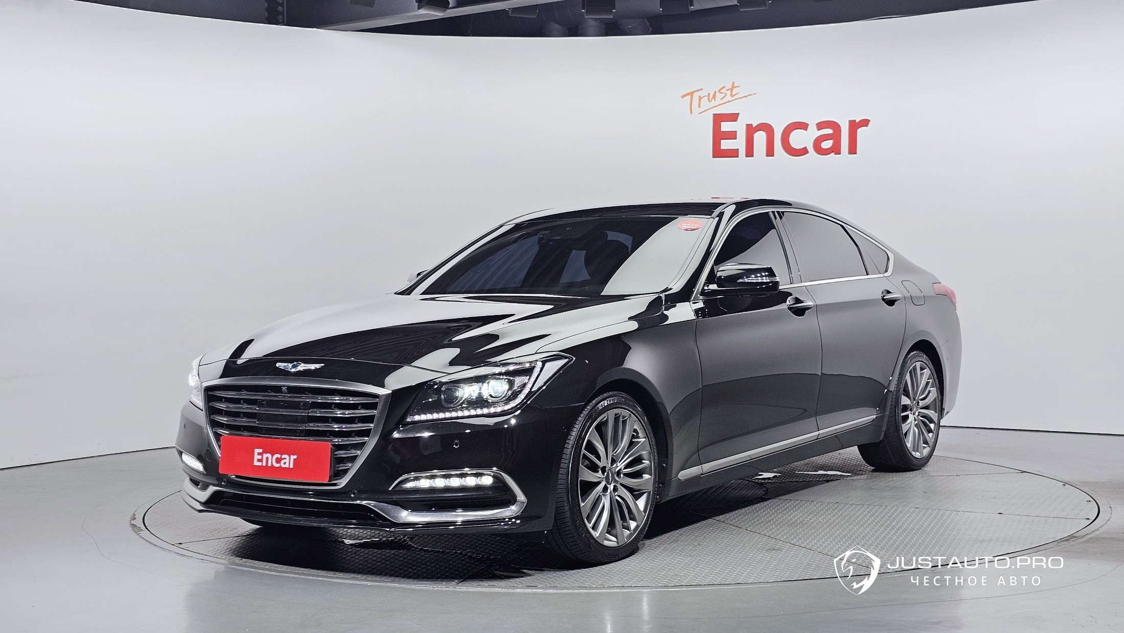 Автомобиль Genesis G80
