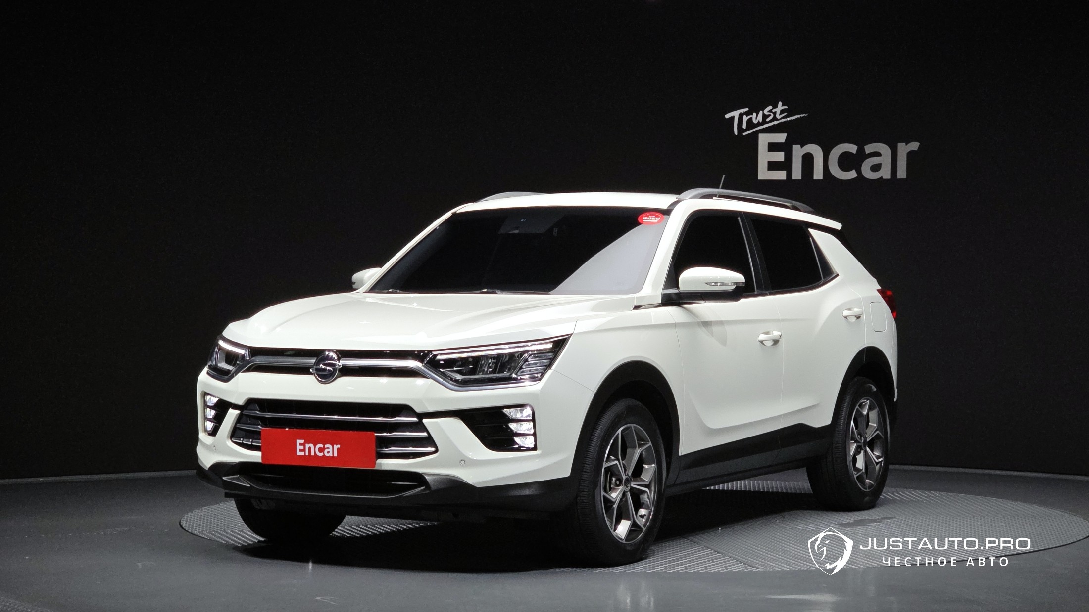 Автомобиль KG_Mobility_Ssangyong KORANDO