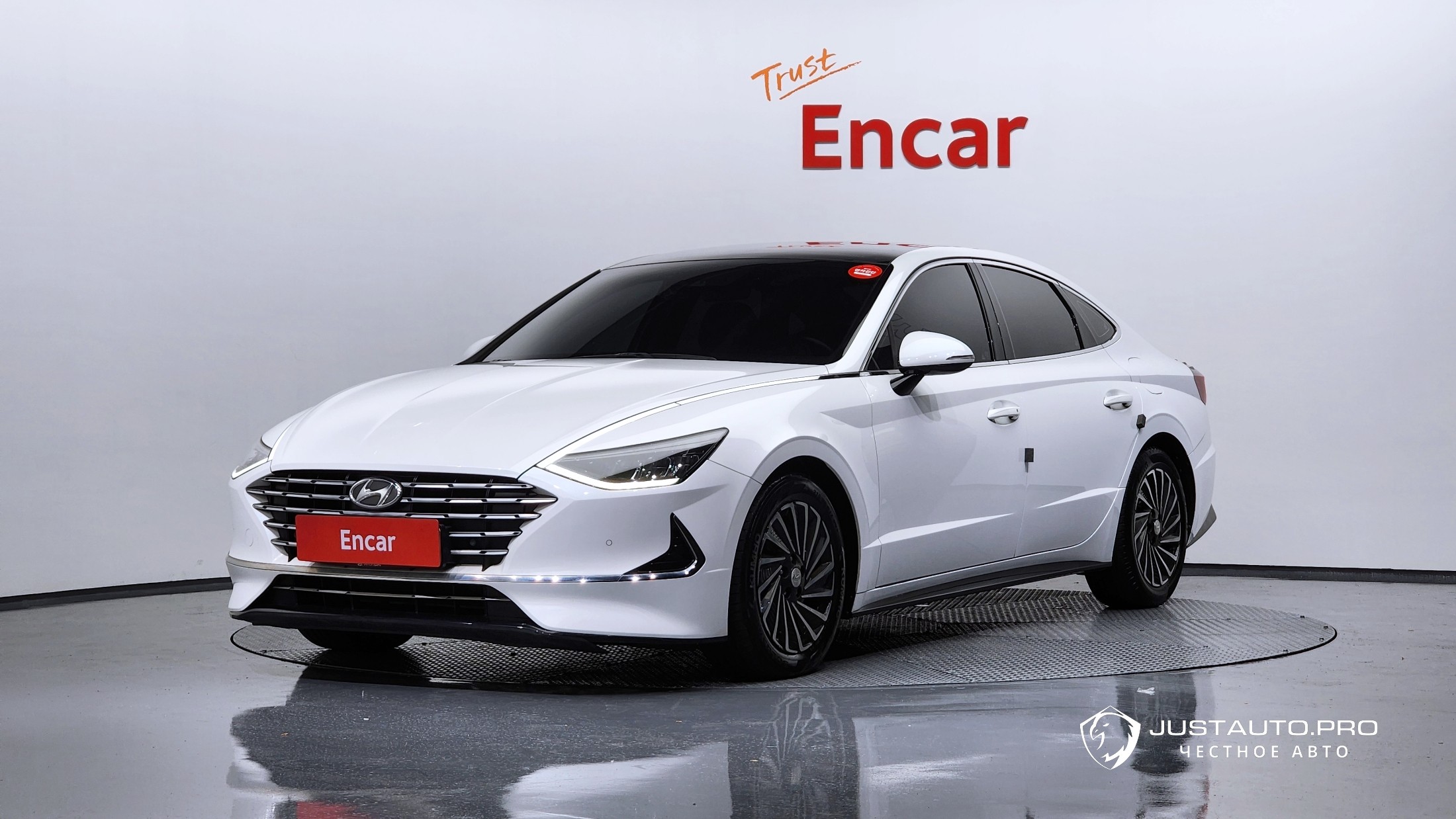 Автомобиль Hyundai Sonata