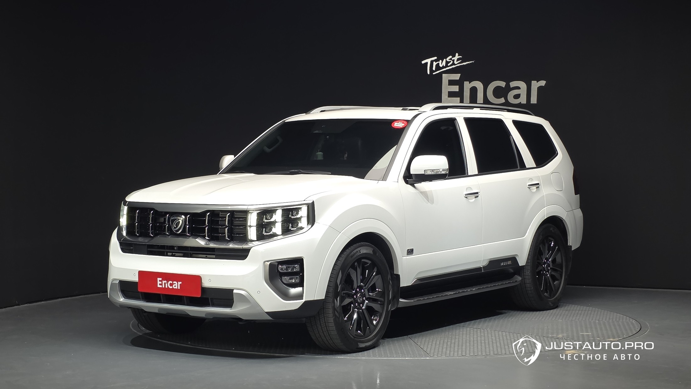 Автомобиль Kia Mohave