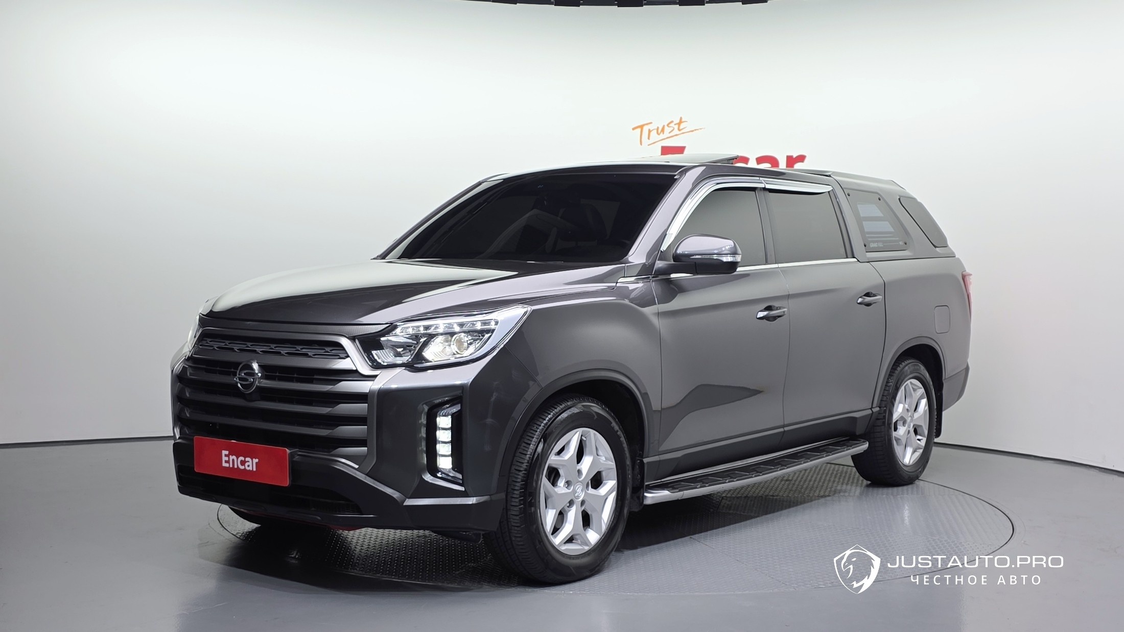 Автомобиль KG_Mobility_Ssangyong Rexton