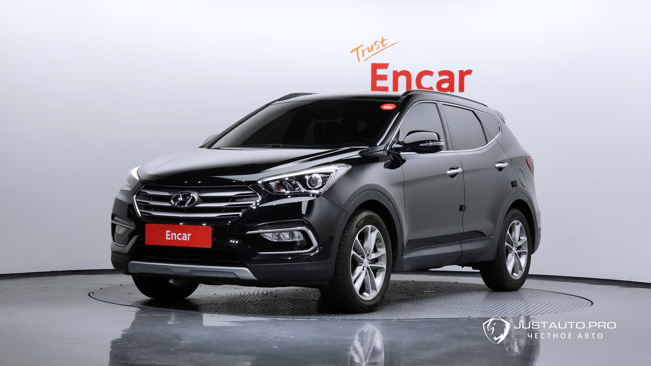 Автомобиль Hyundai Santafe