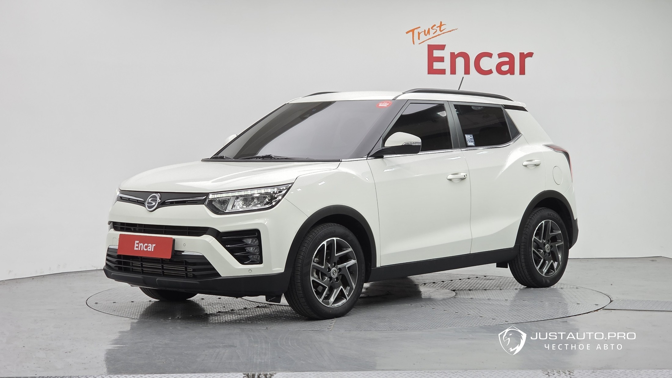 Автомобиль KG_Mobility_Ssangyong TIBOLI