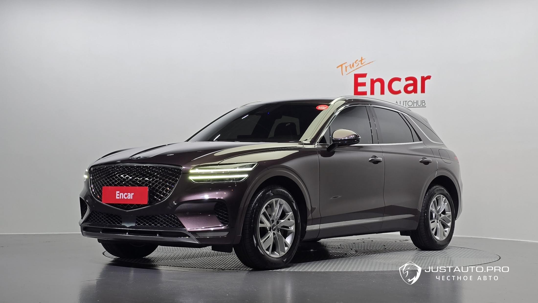 Автомобиль Genesis GV70