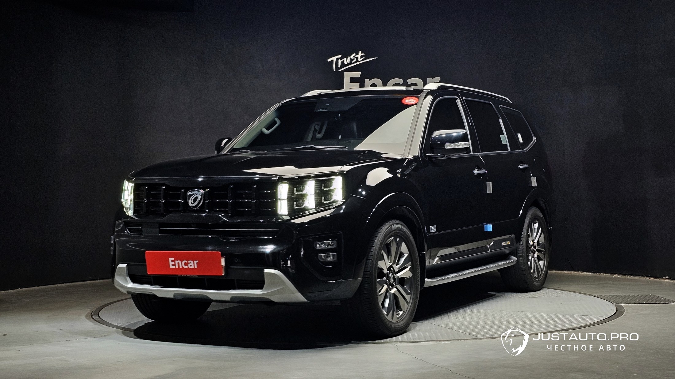 Автомобиль Kia Mohave