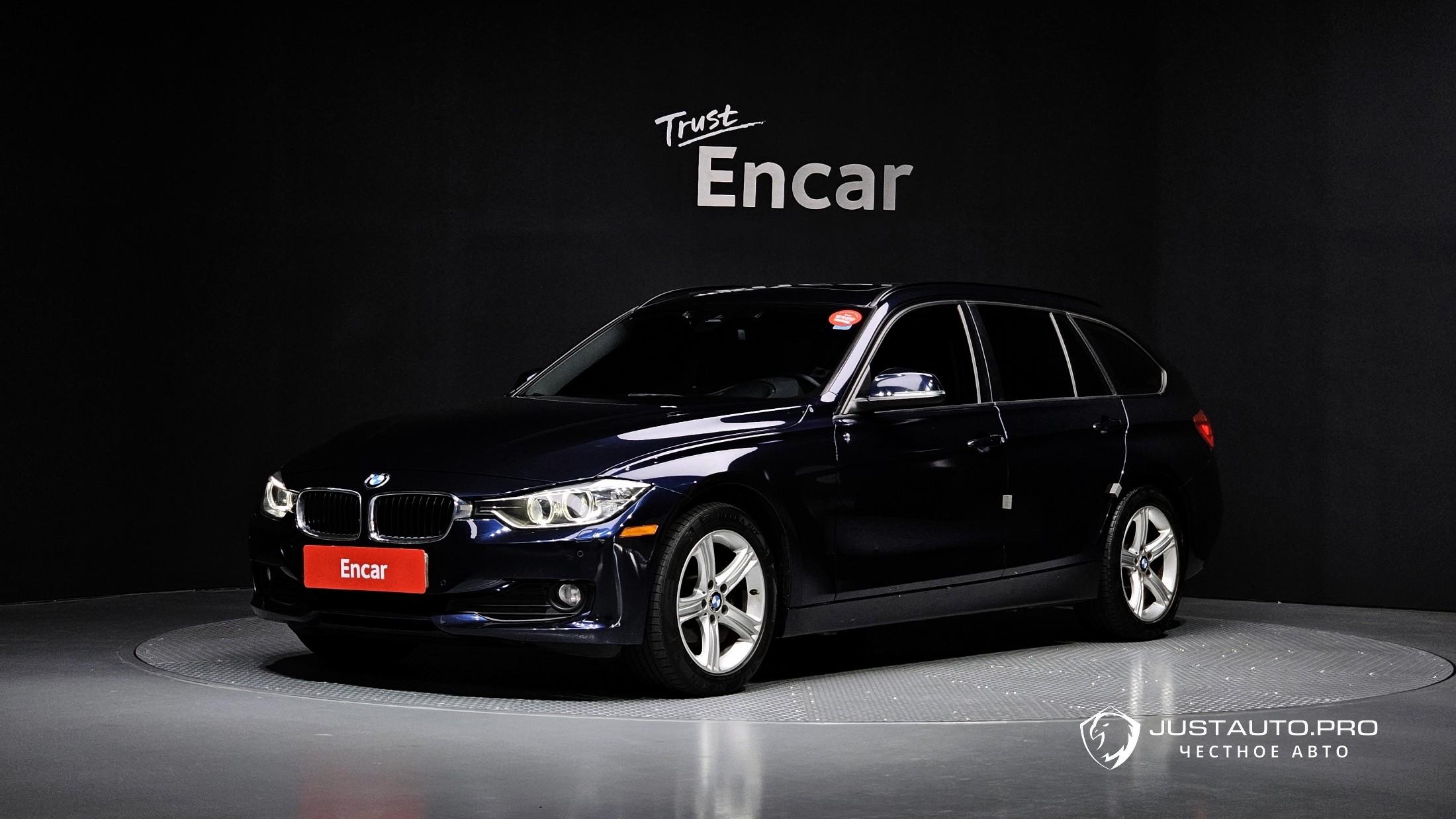 Автомобиль BMW 3-Series