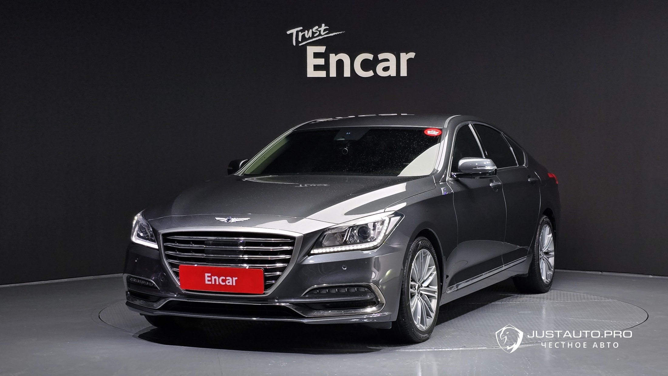 Автомобиль Genesis G80