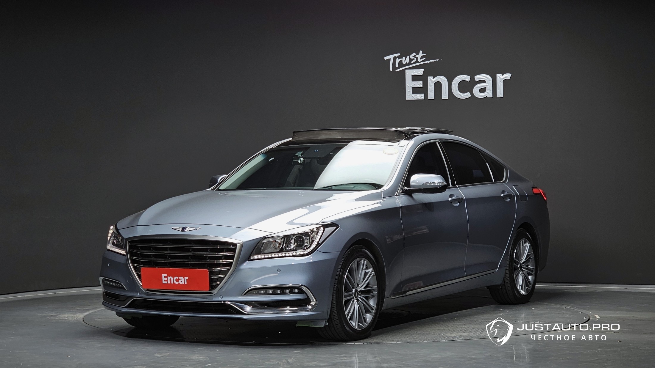 Автомобиль Genesis G80