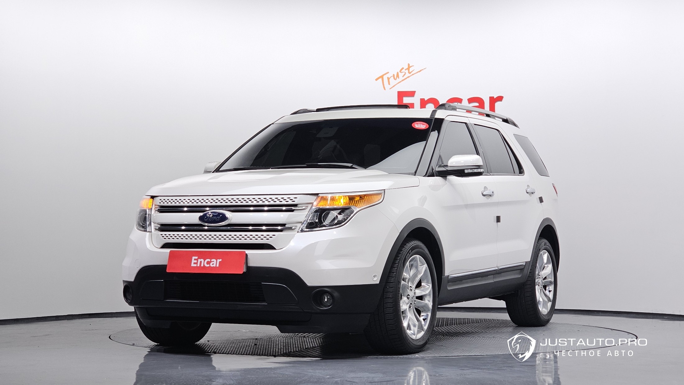 Автомобиль Ford Explorer