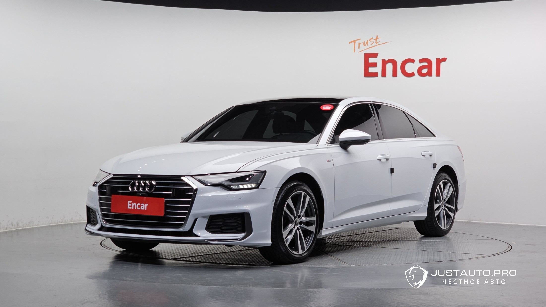 Автомобиль Audi A6