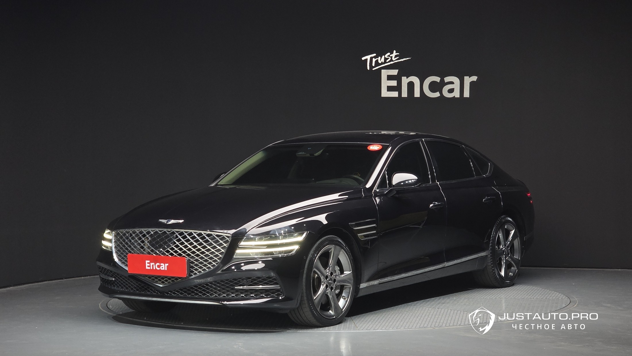 Автомобиль Genesis G80