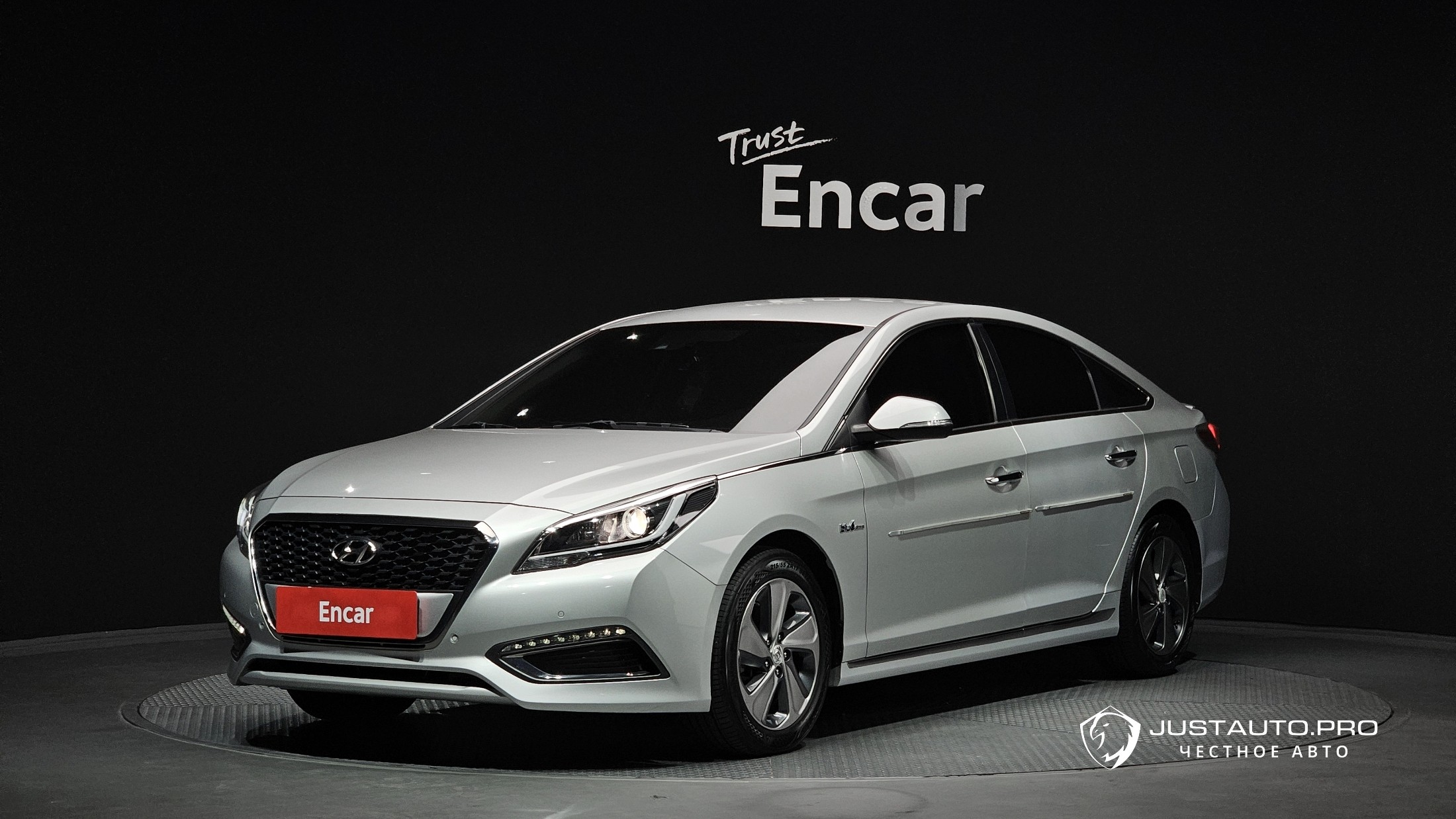 Автомобиль Hyundai Sonata