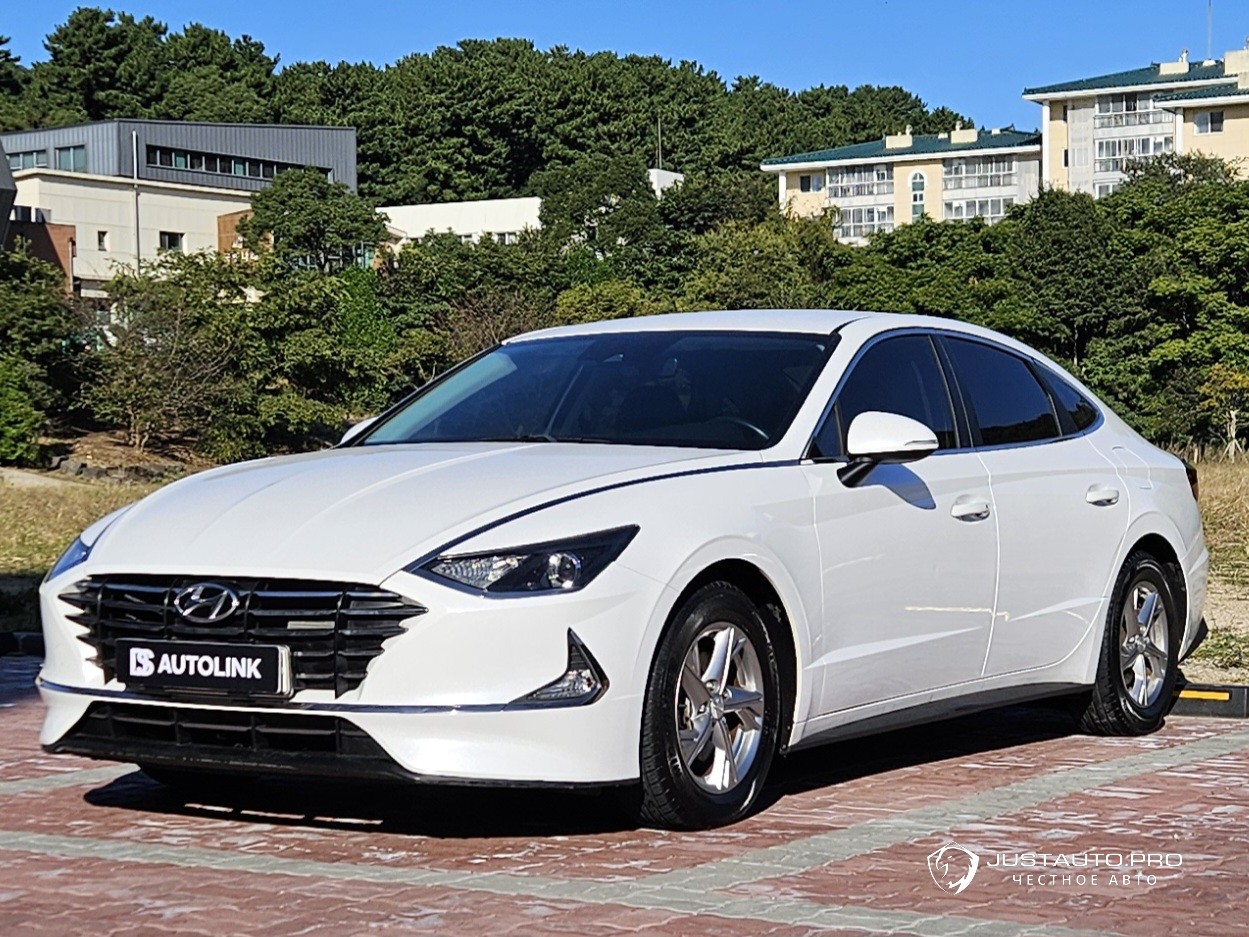 Автомобиль Hyundai Sonata