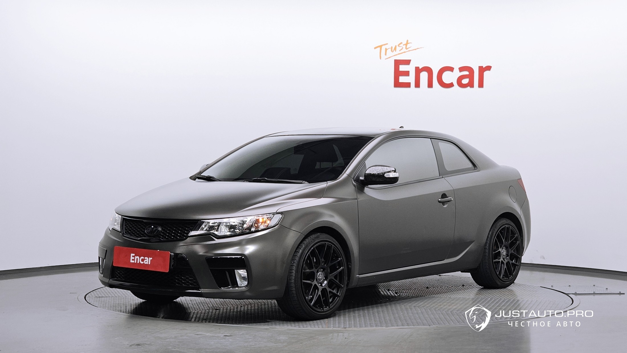 Автомобиль Kia Porte