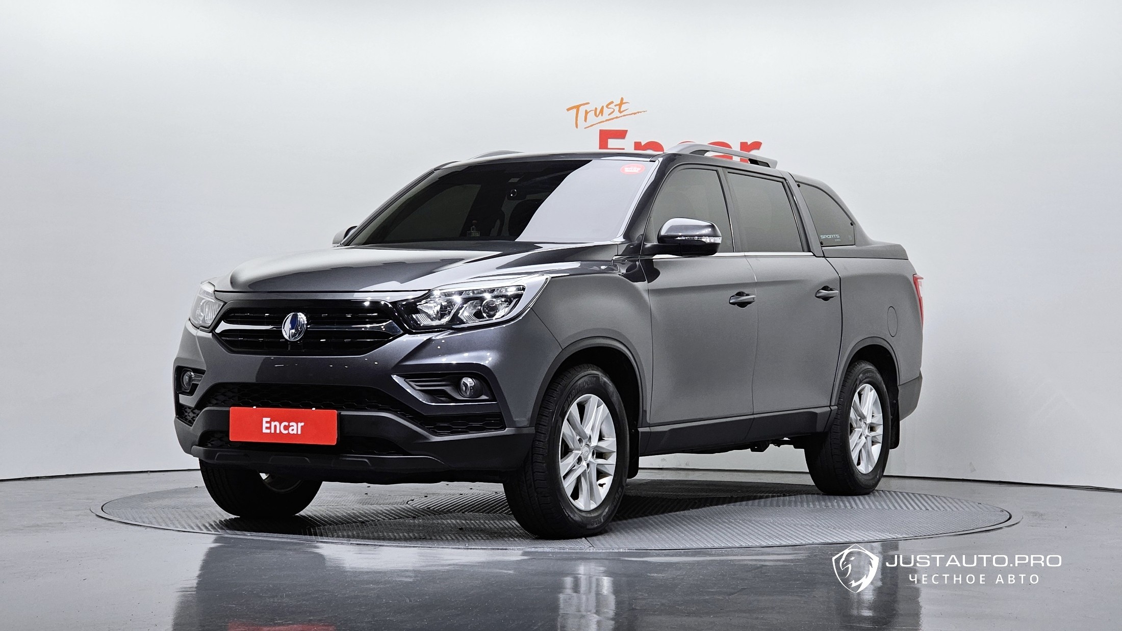 Автомобиль KG_Mobility_Ssangyong Rexton