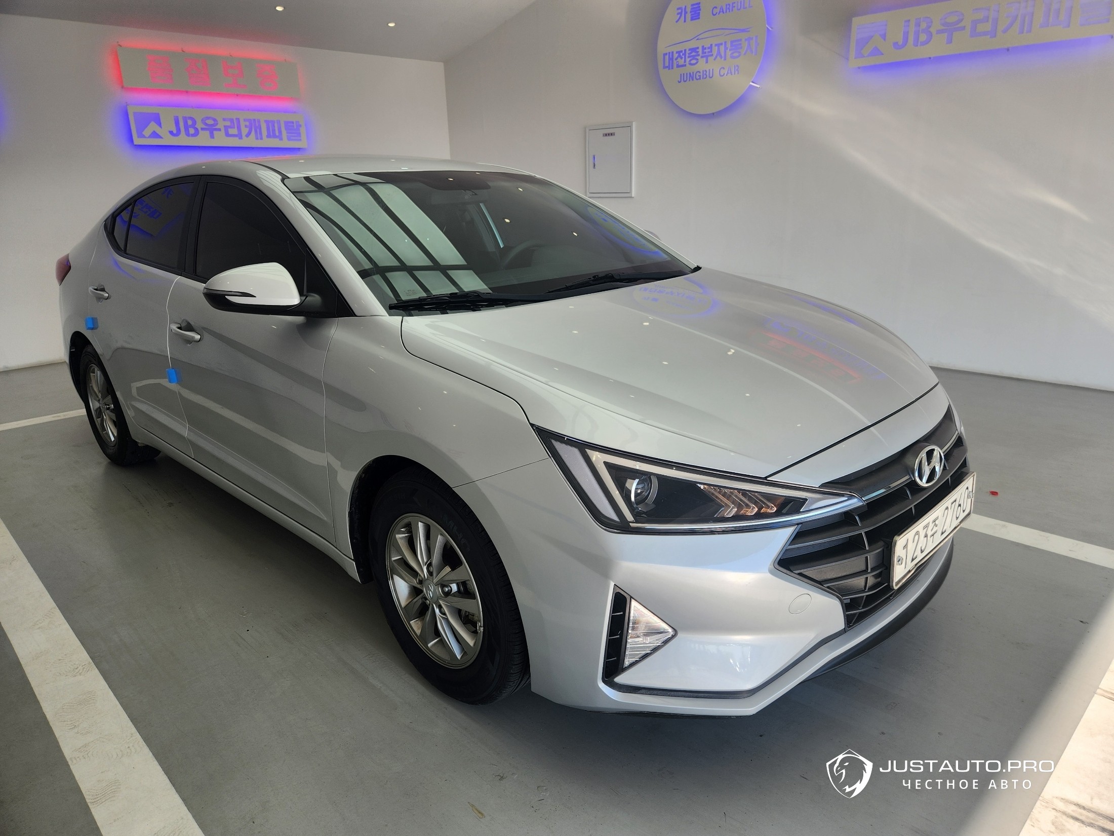 Автомобиль Hyundai AVANTE