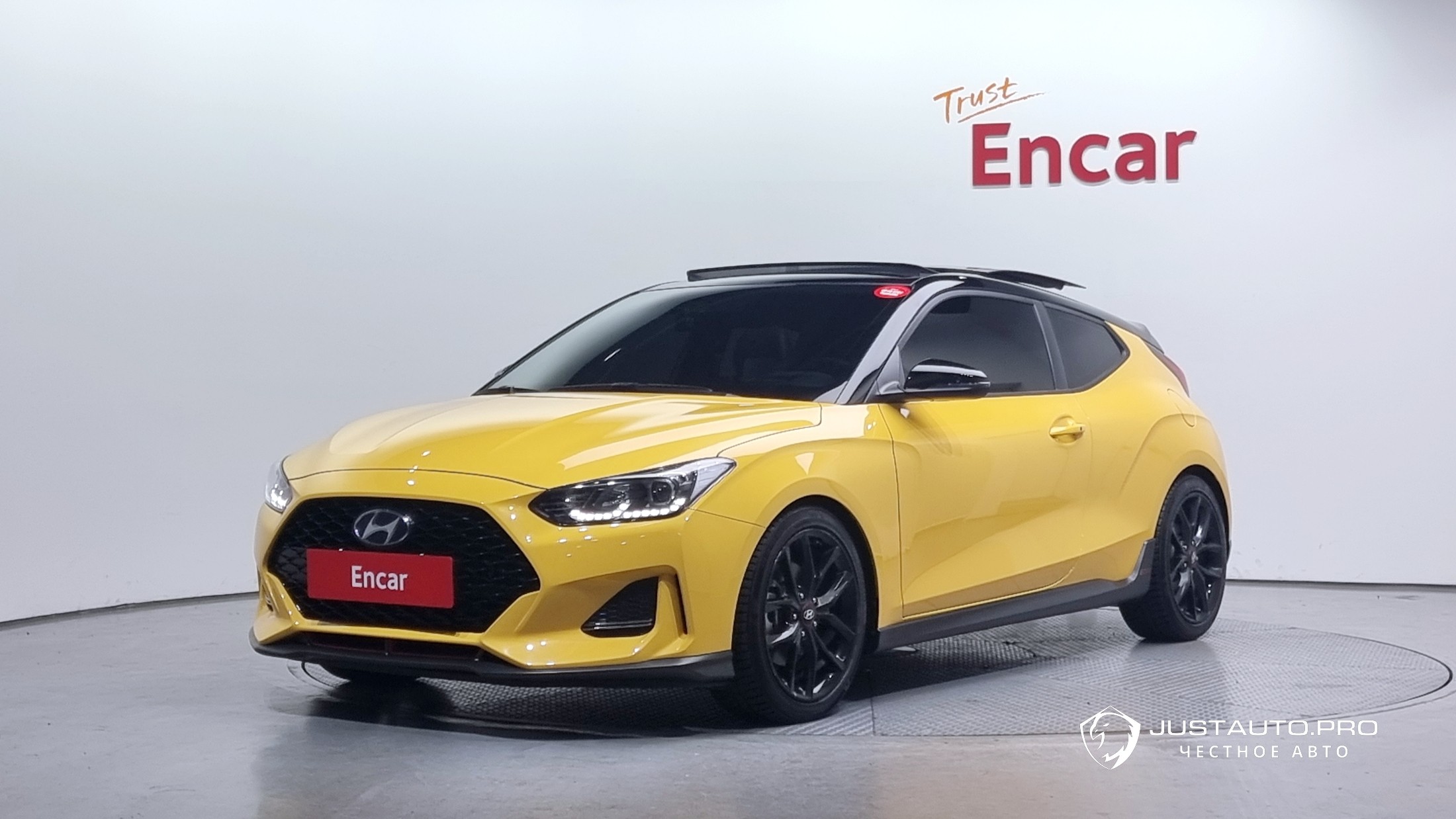 Автомобиль Hyundai Veloster