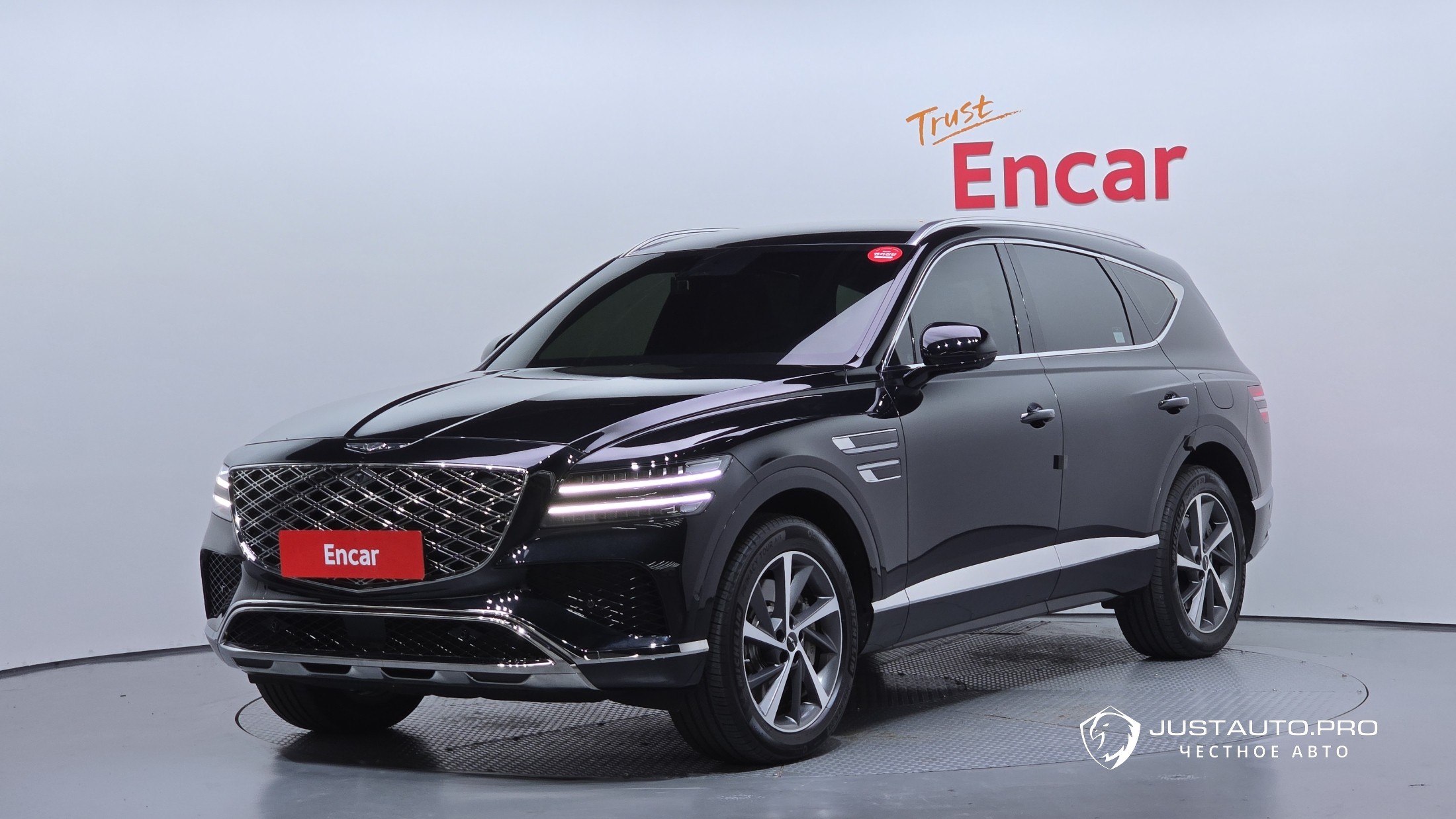 Автомобиль Genesis GV80