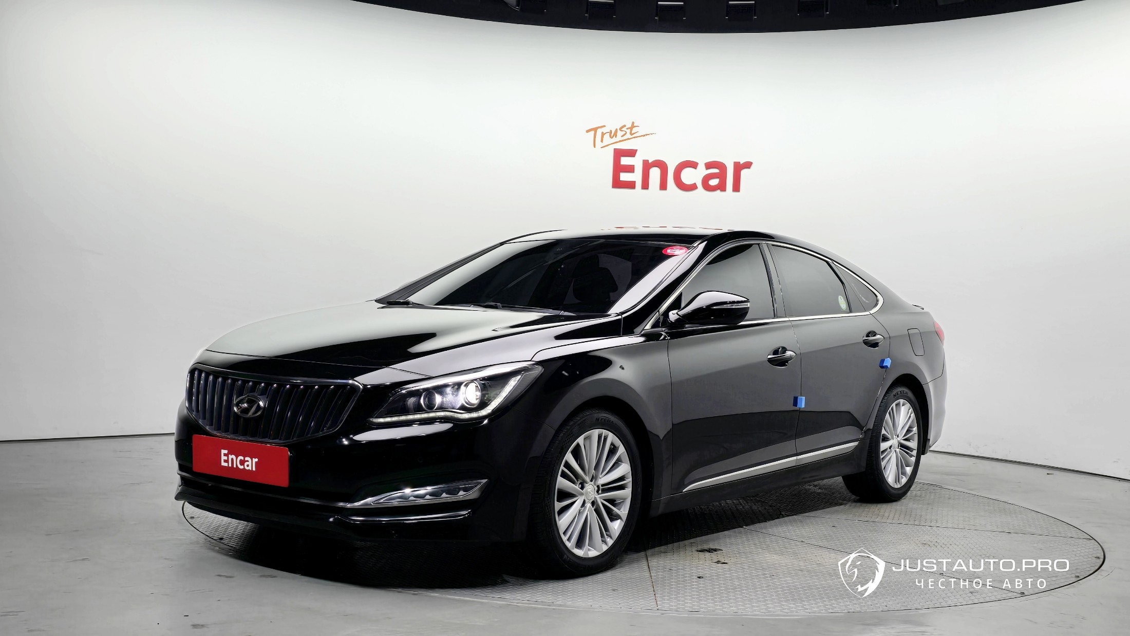 Автомобиль Hyundai Aslan