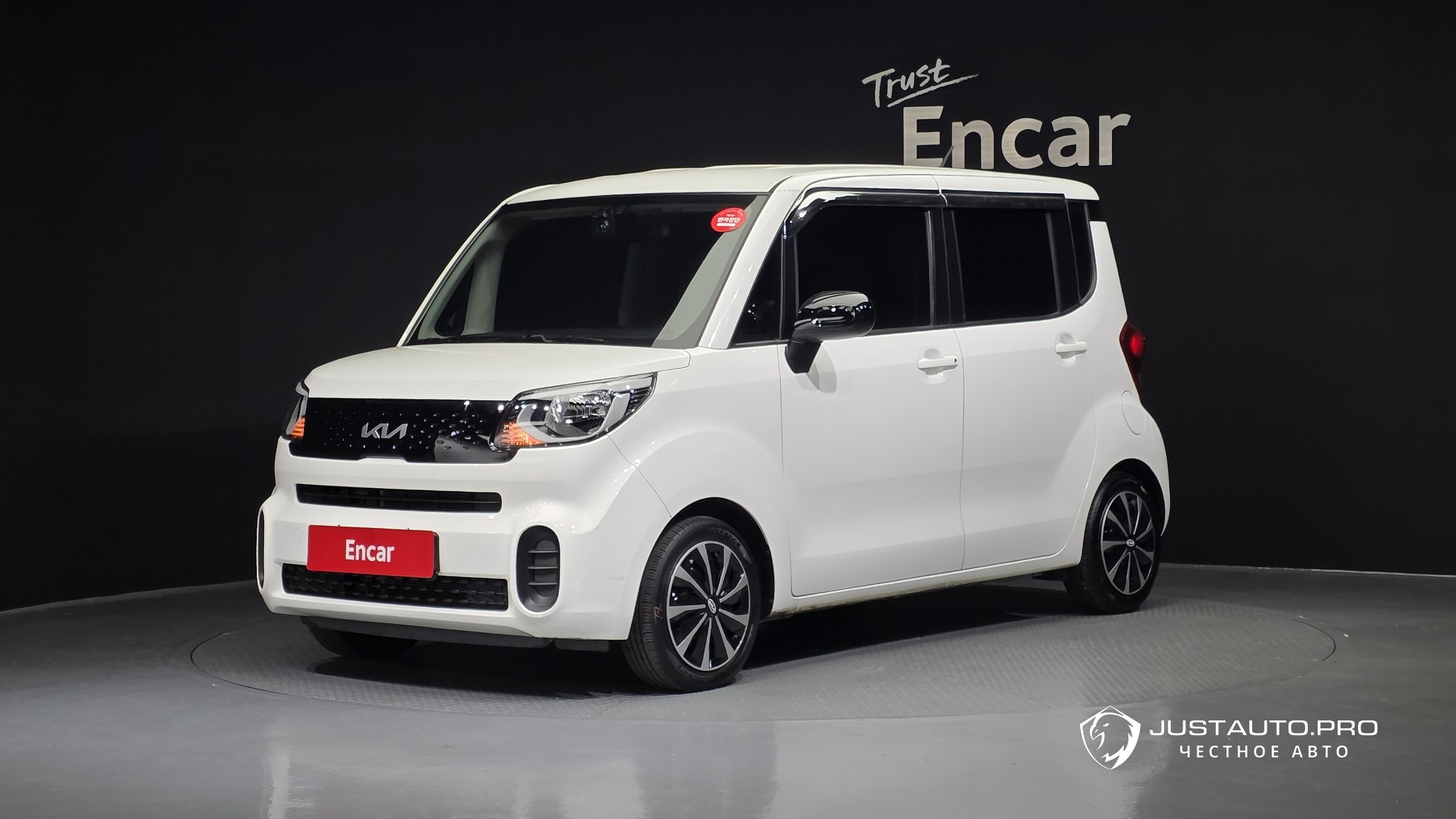 Автомобиль Kia RAY