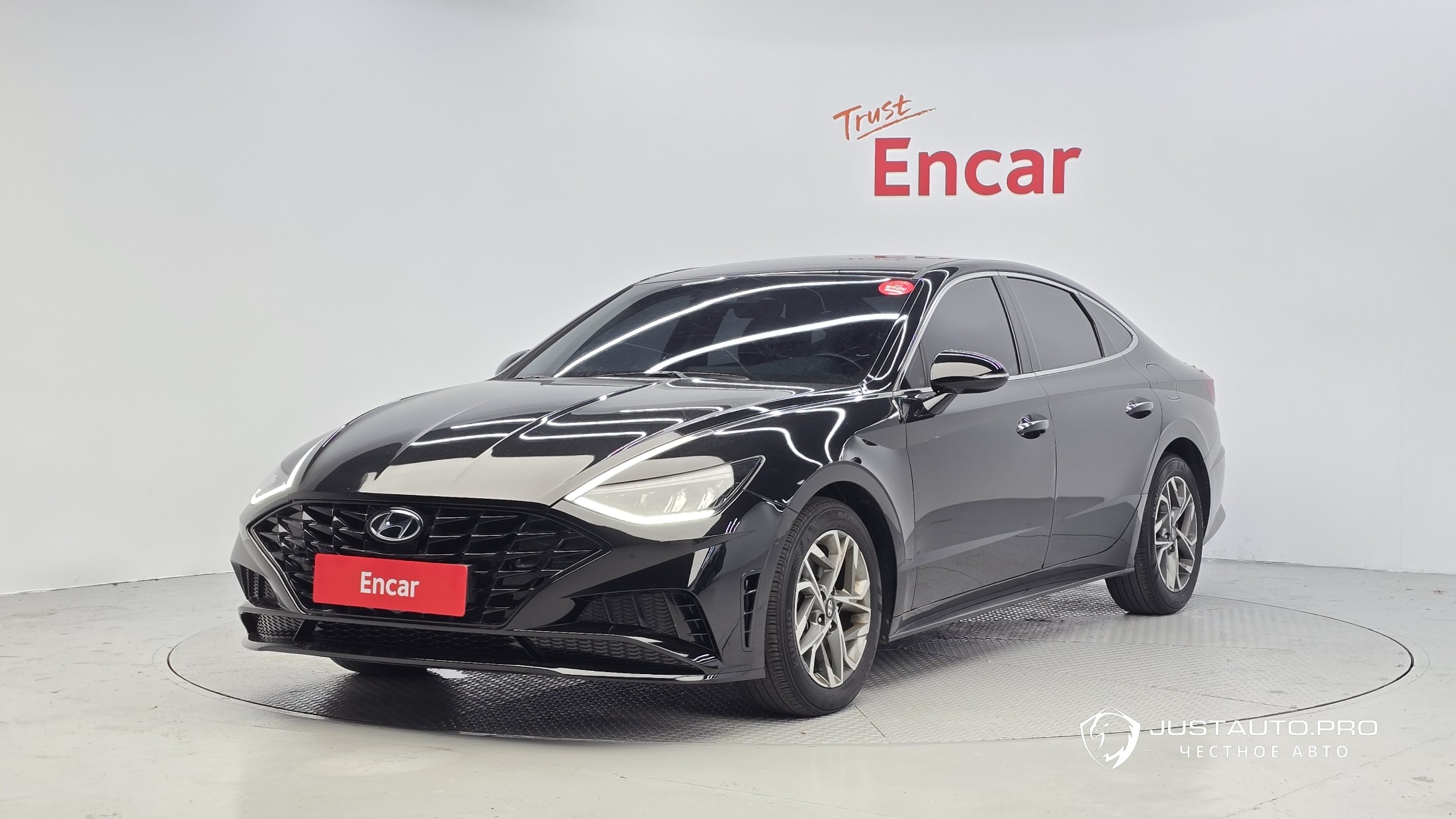 Автомобиль Hyundai Sonata