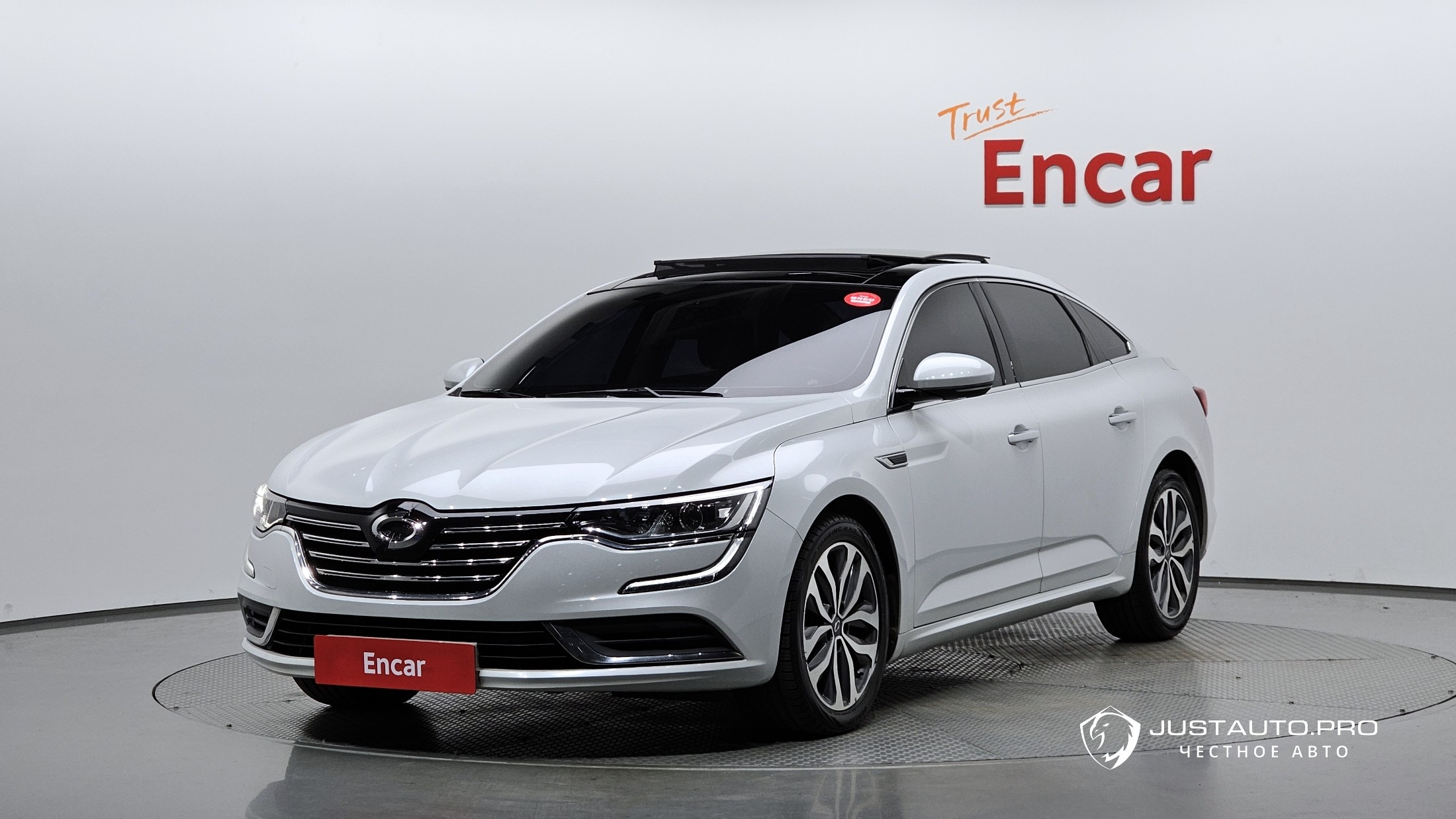 Автомобиль Renault-KoreaSamsung SM6