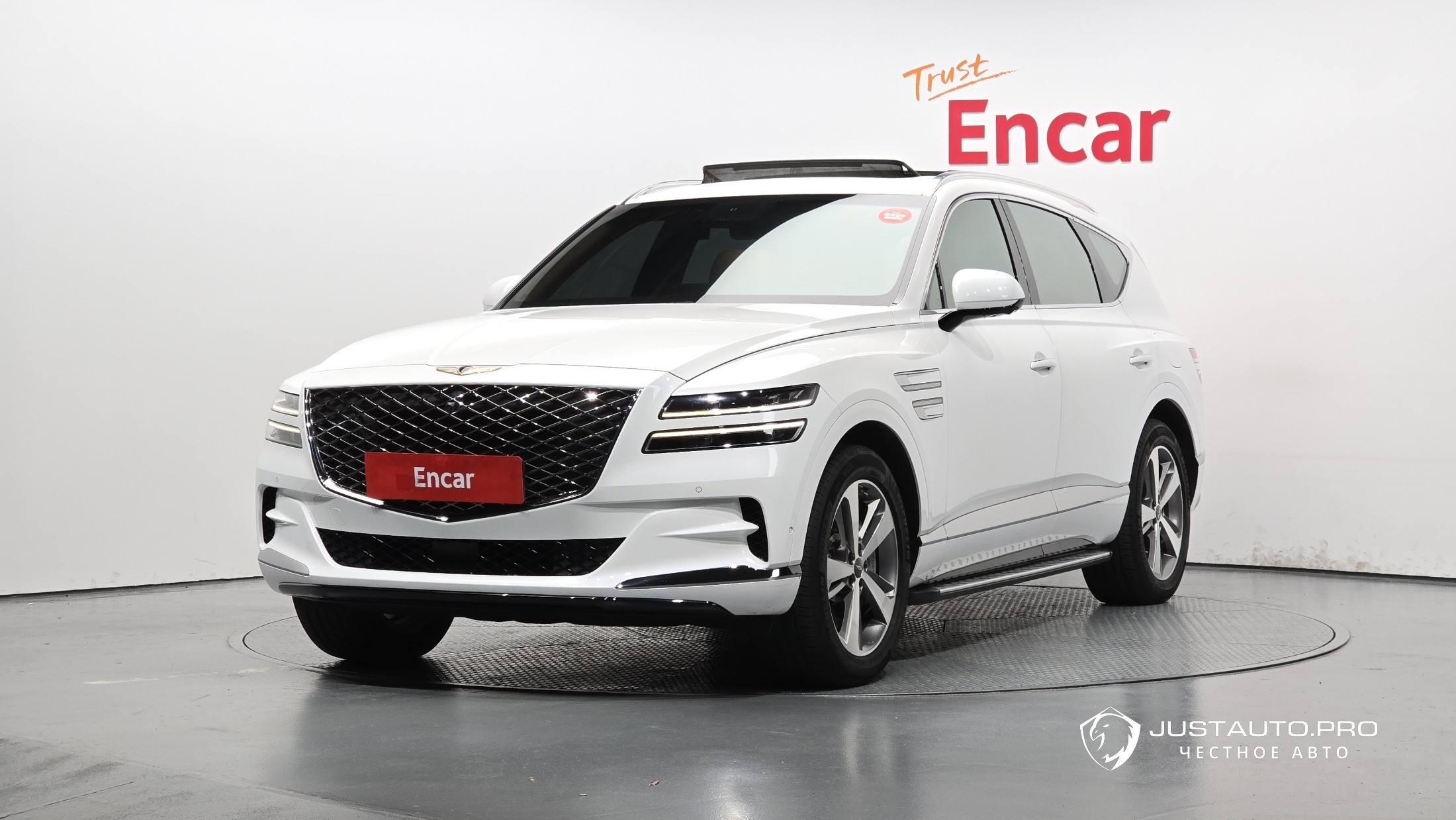 Автомобиль Genesis GV80